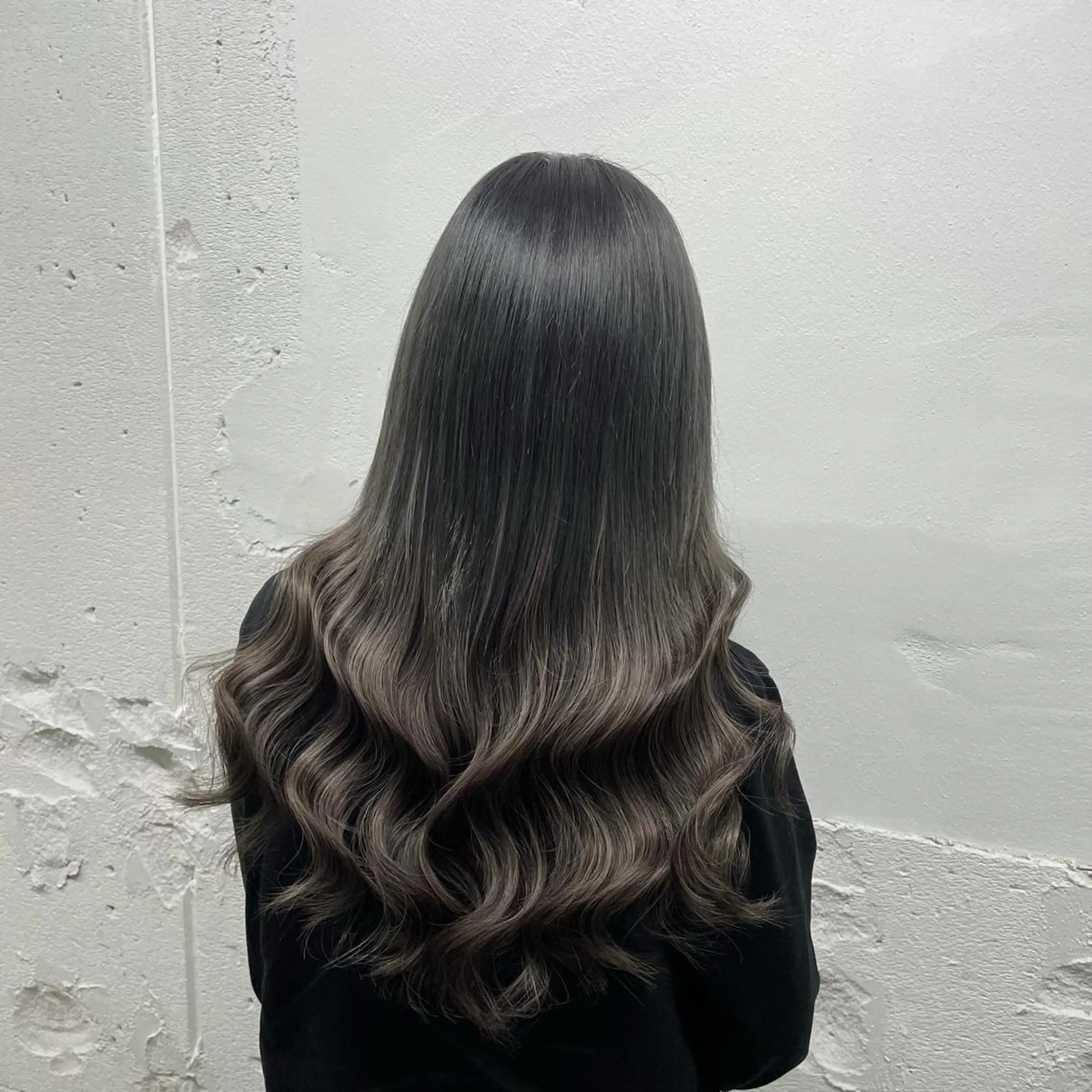 ロング カラー シールエクステ バレイヤージュ ミストバング ダブルカラー  フェイスフレーミング 🧡艶髪ちゅるん髪 🫧🧡YUKI❄️のヘアスタイル