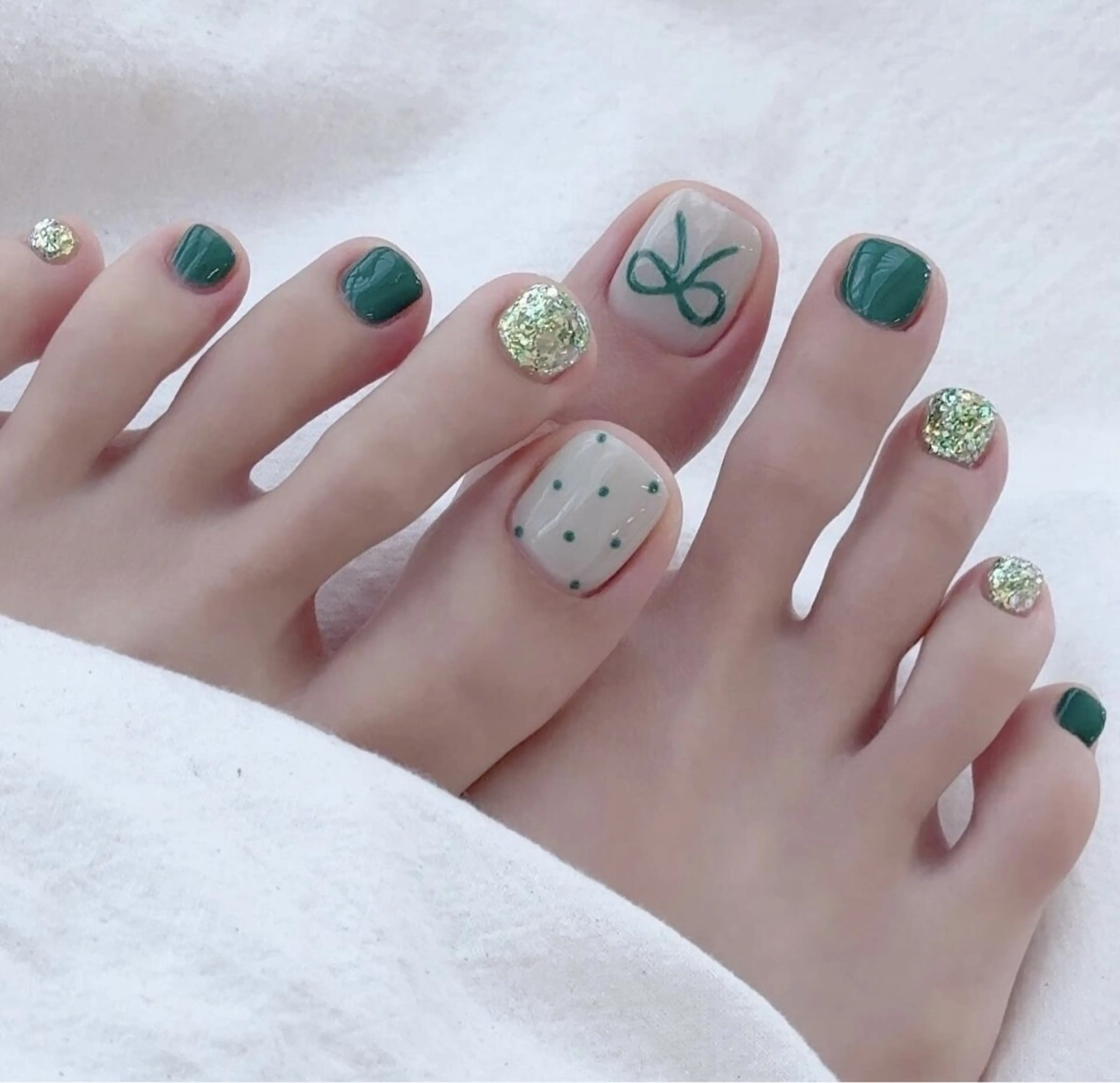 ネイル フットネイル smile nail omiyaのネイルデザイン