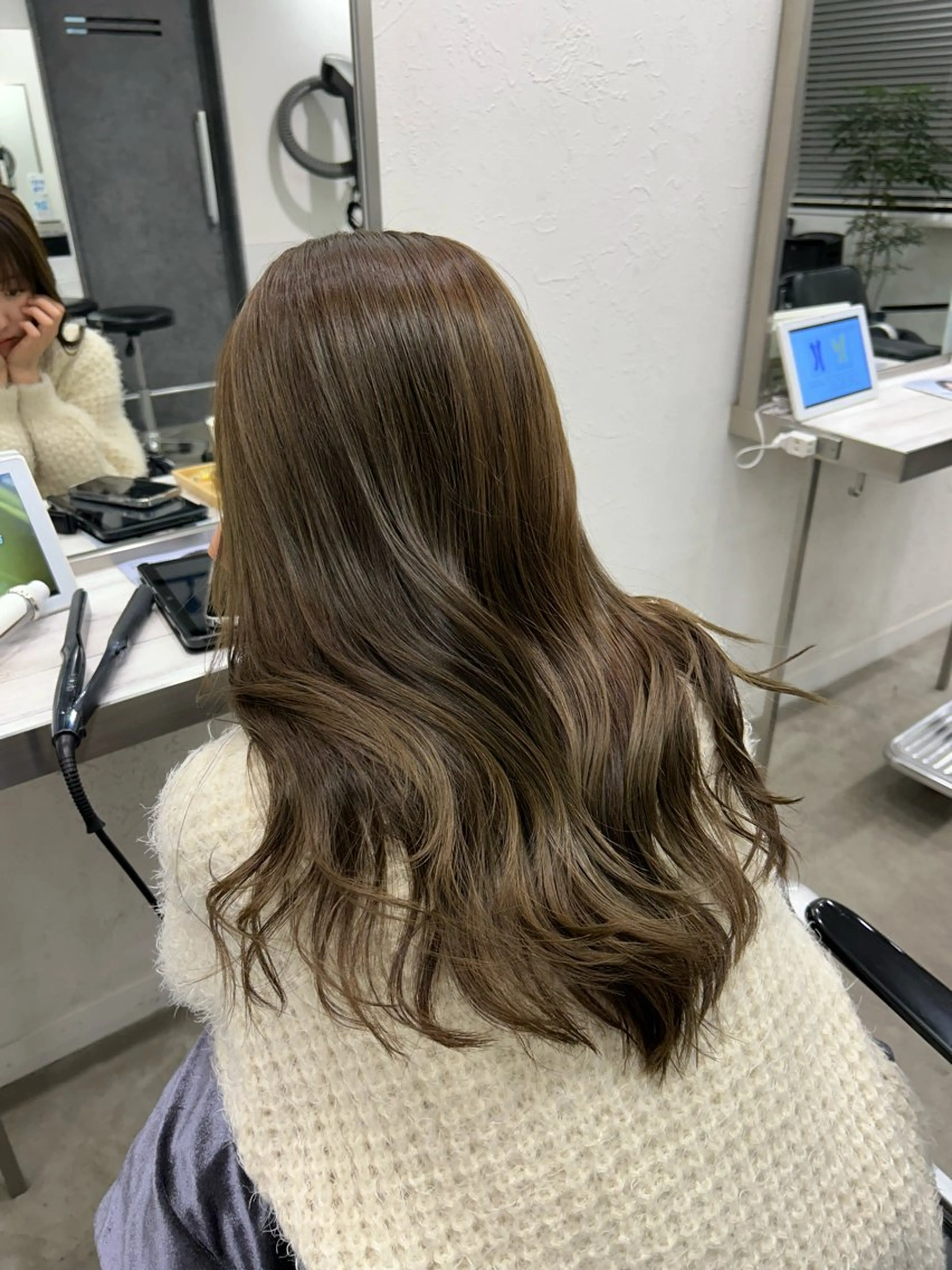 ロング 艶カラー/レイヤー /メンズ/マツエクのヘアスタイル