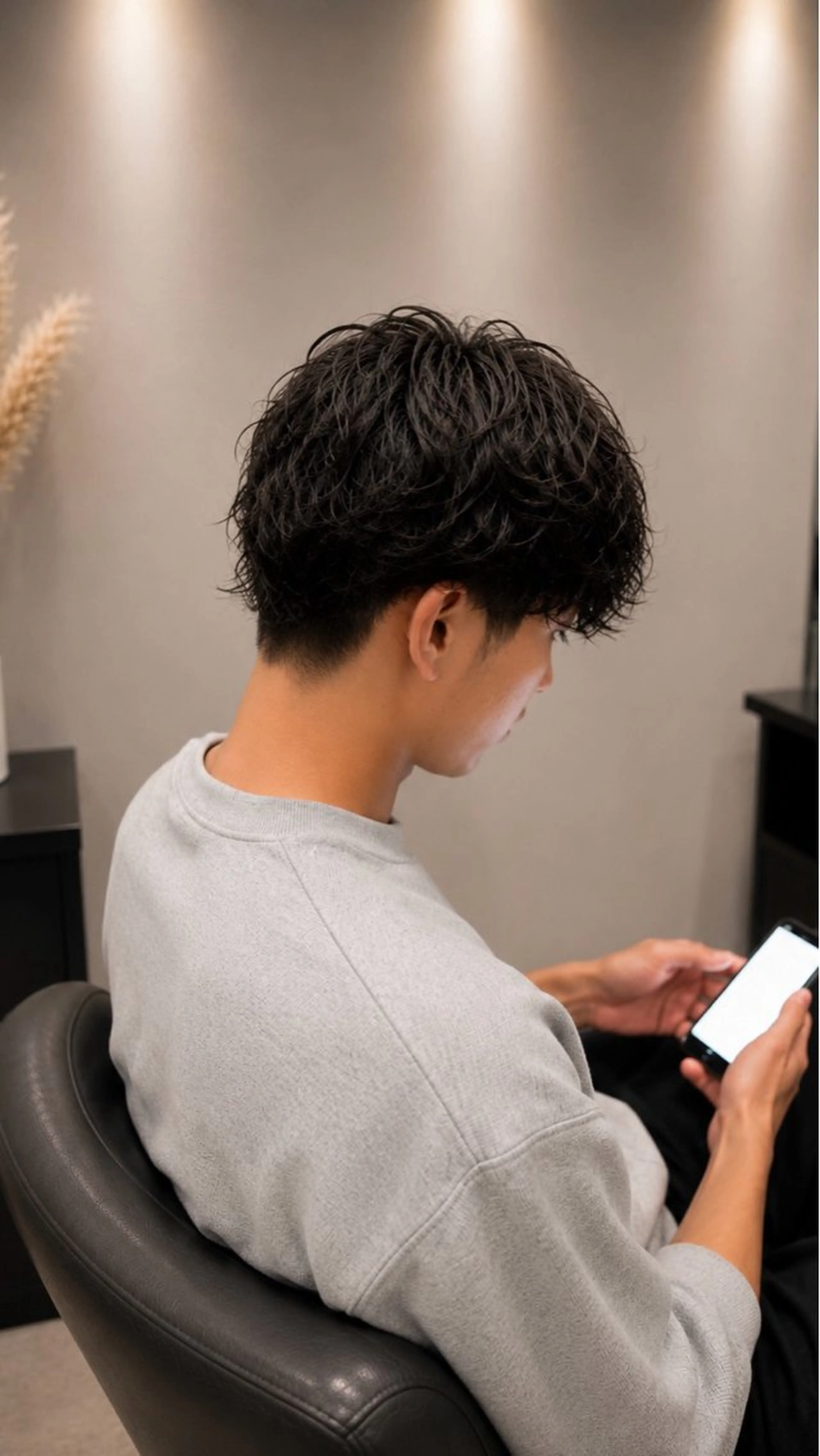 ショート パーマ メンズ カット パーマ トリートメント 髪質改善 / 暖色カラー/井上未悠のヘアスタイル