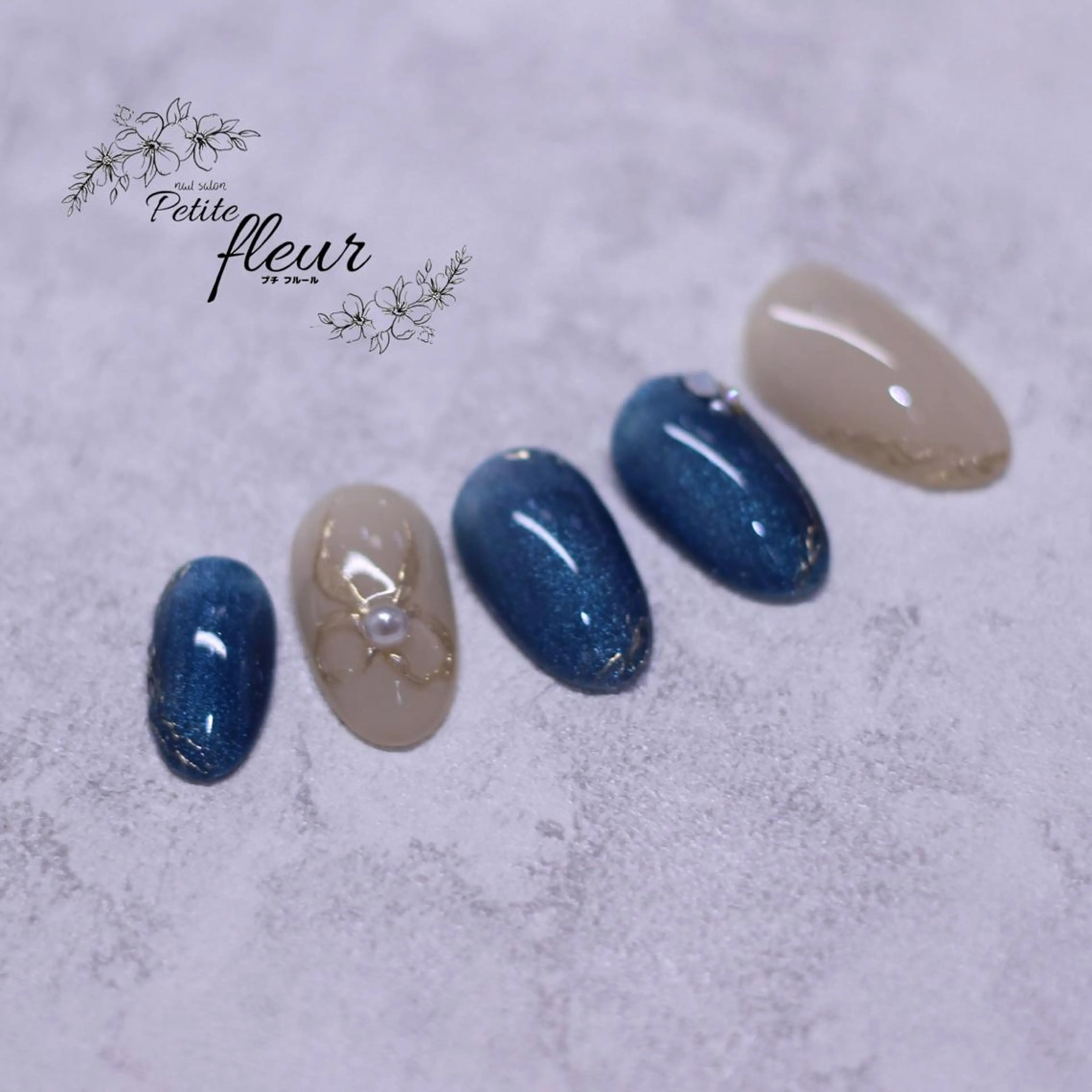 ネイル マグネットネイル ❁⃘*。Petite fleur❁⃘*りさのネイルデザイン