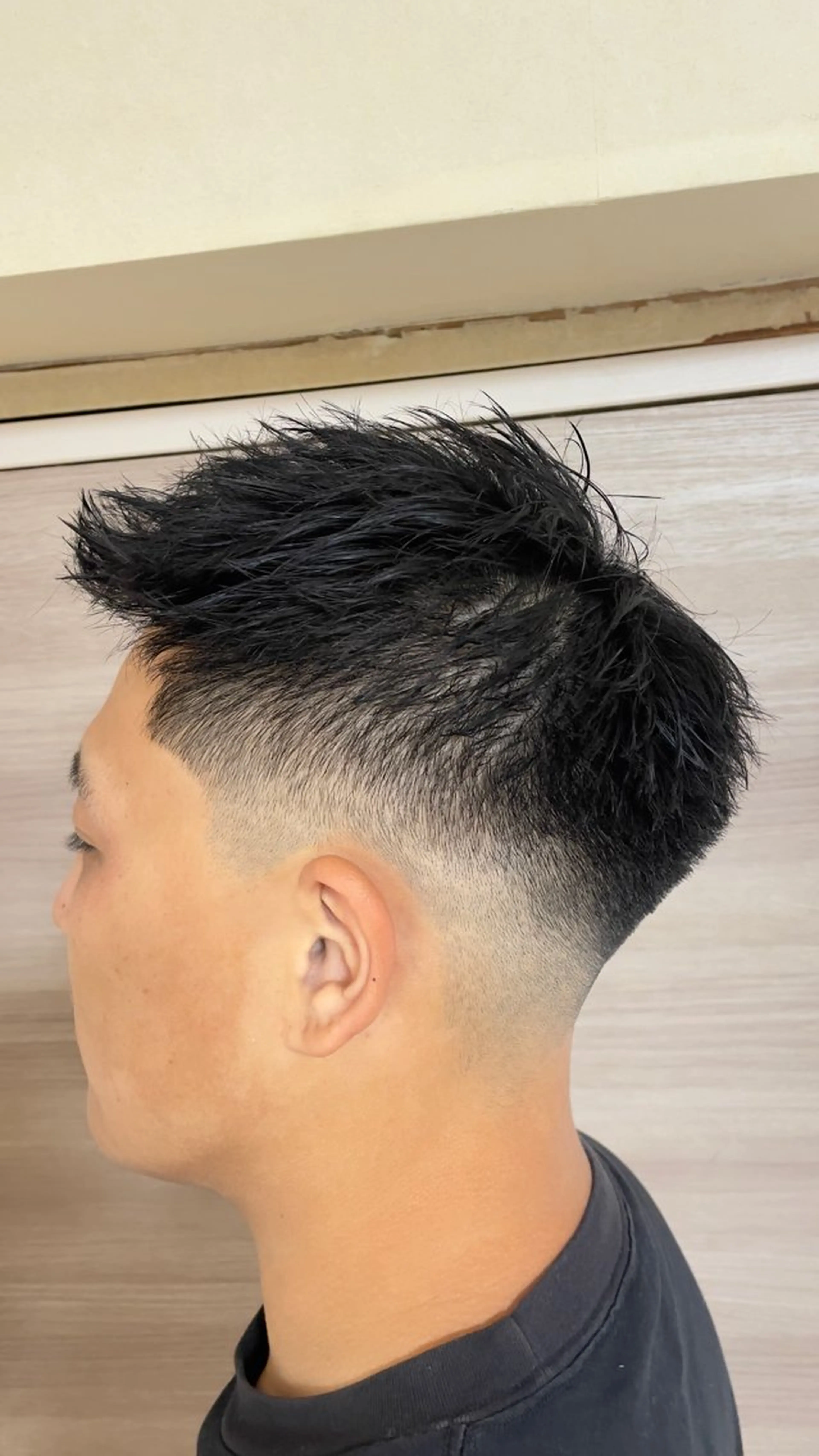 ショート Yugaメンズパーマ /フェードカットのヘアスタイル