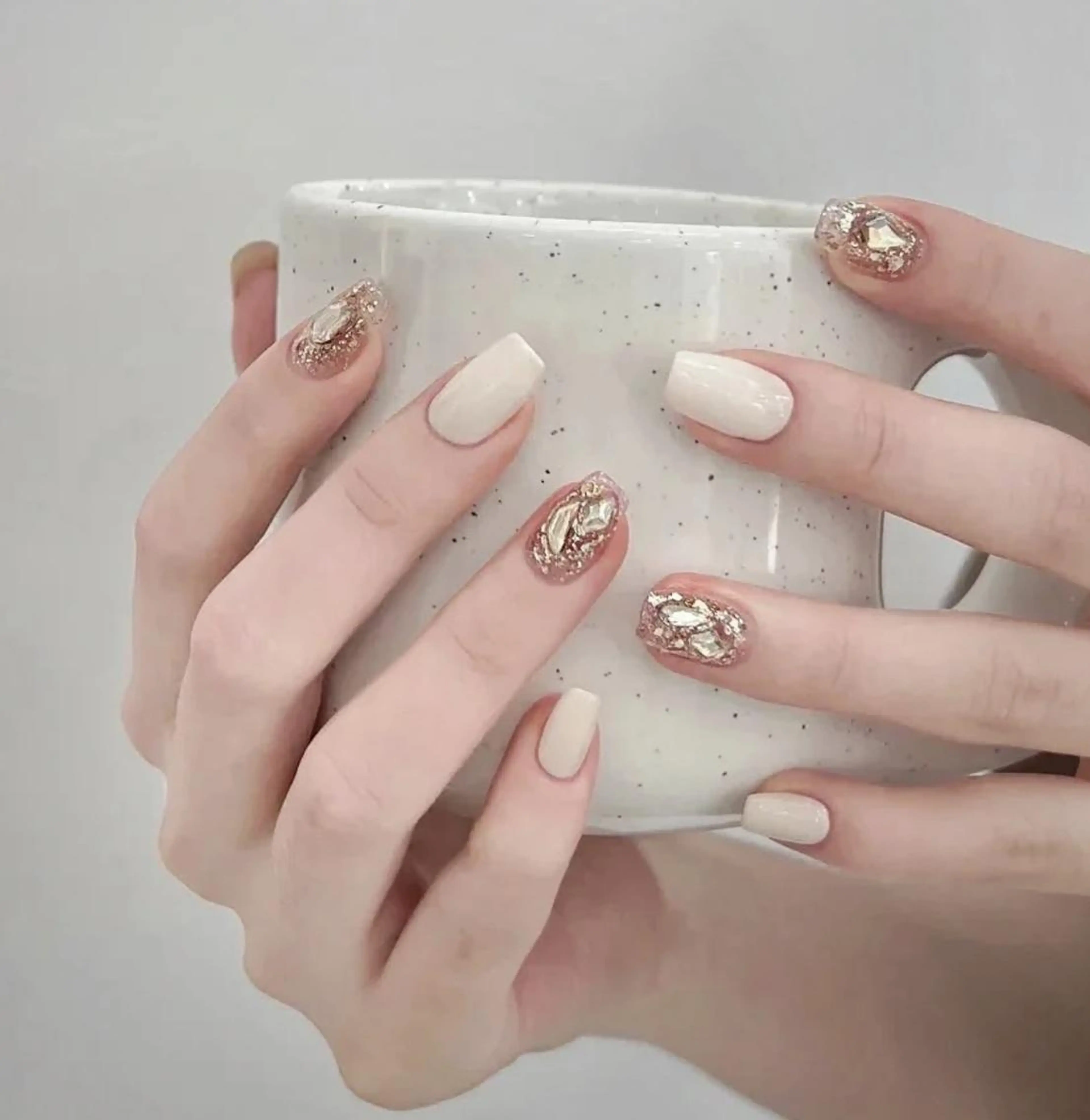 ネイル シンプルネイル Queens momoのネイルデザイン