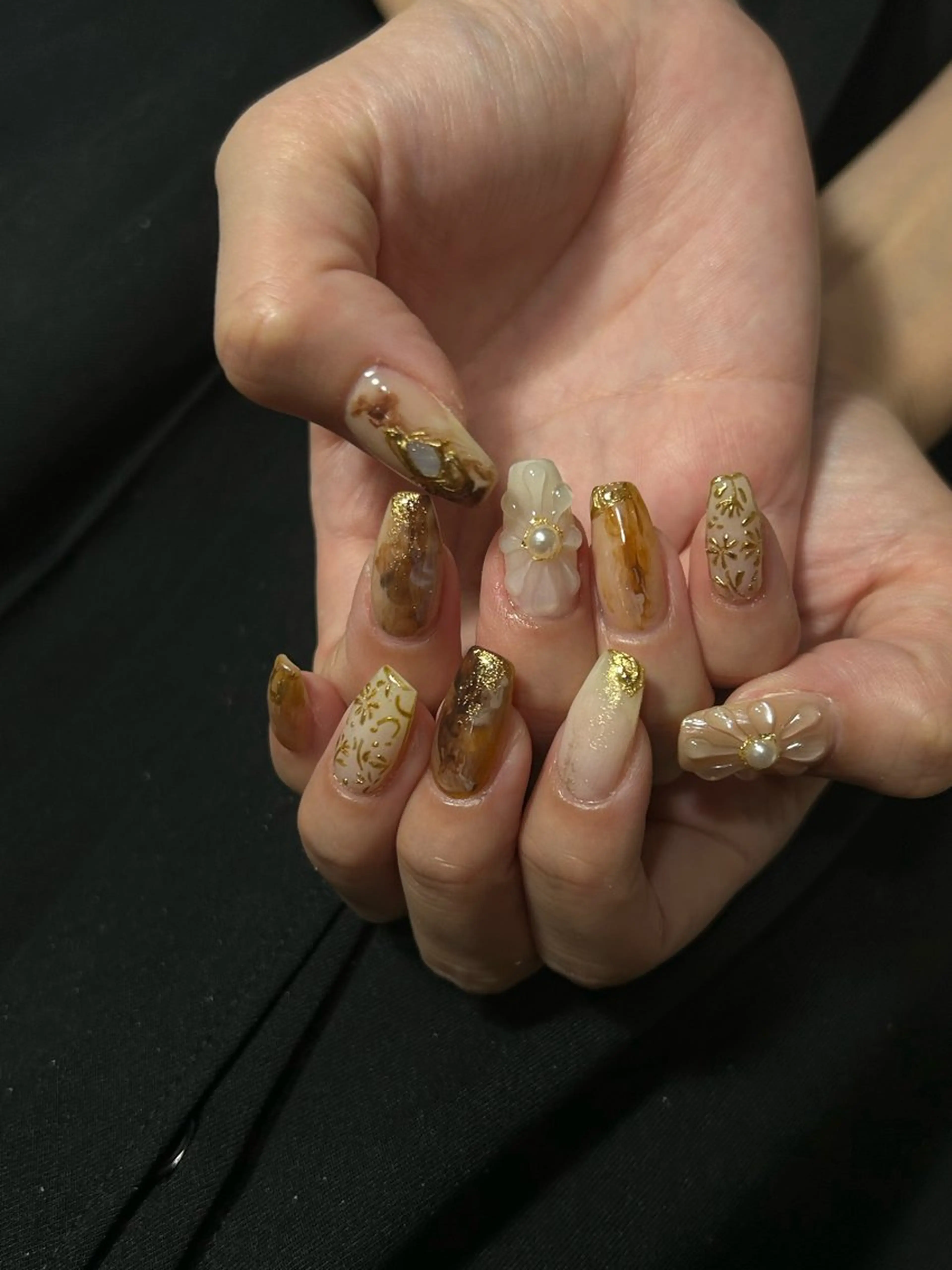 ネイル ハンドネイル フットネイル m apart ment nailのネイルデザイン