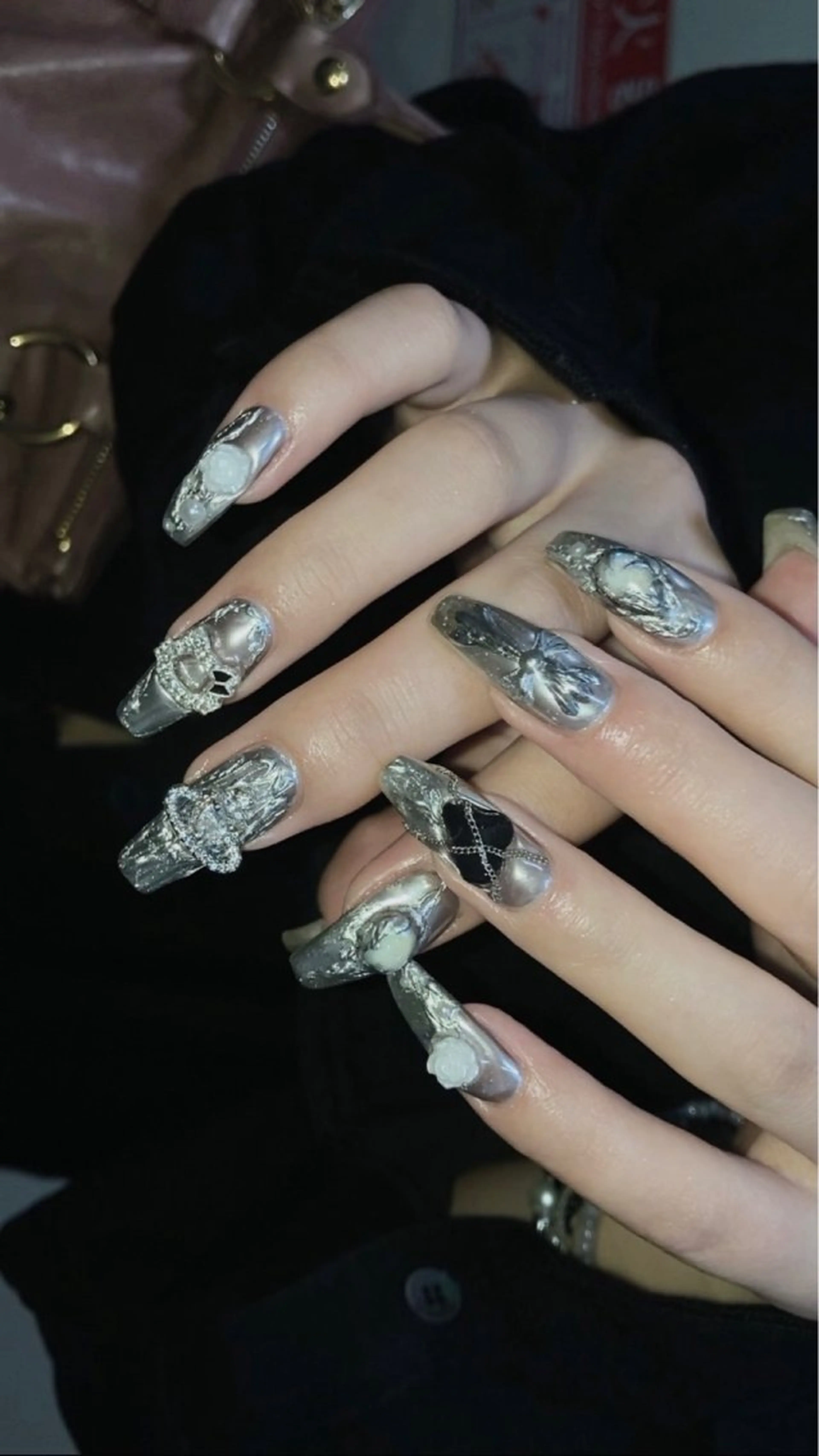 ネイル ロングネイル ハンドネイル フットネイル kana/モード ・グランジ໒꒱のネイルデザイン