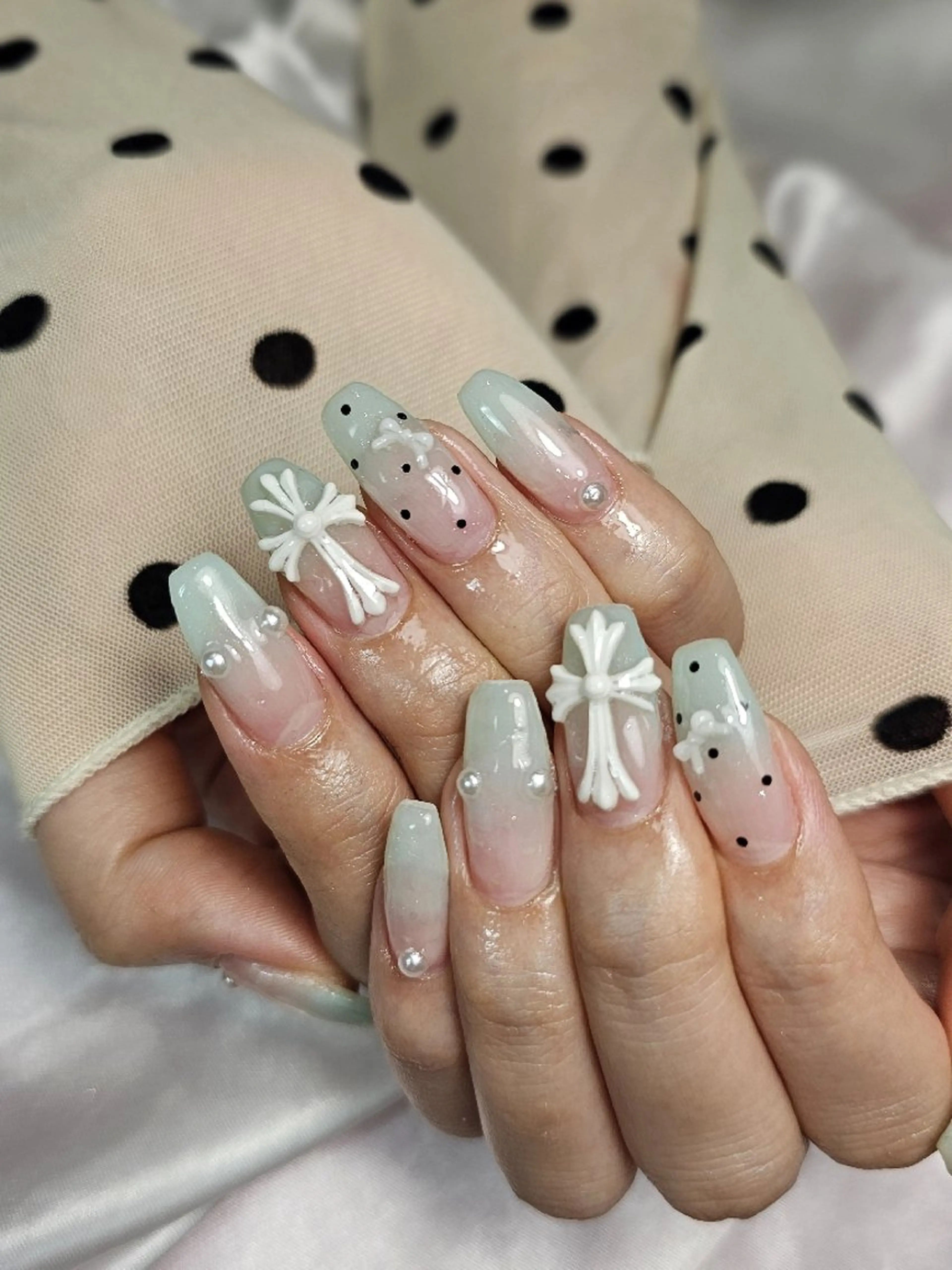 ネイル Ra: Nail   라: 네일のネイルデザイン