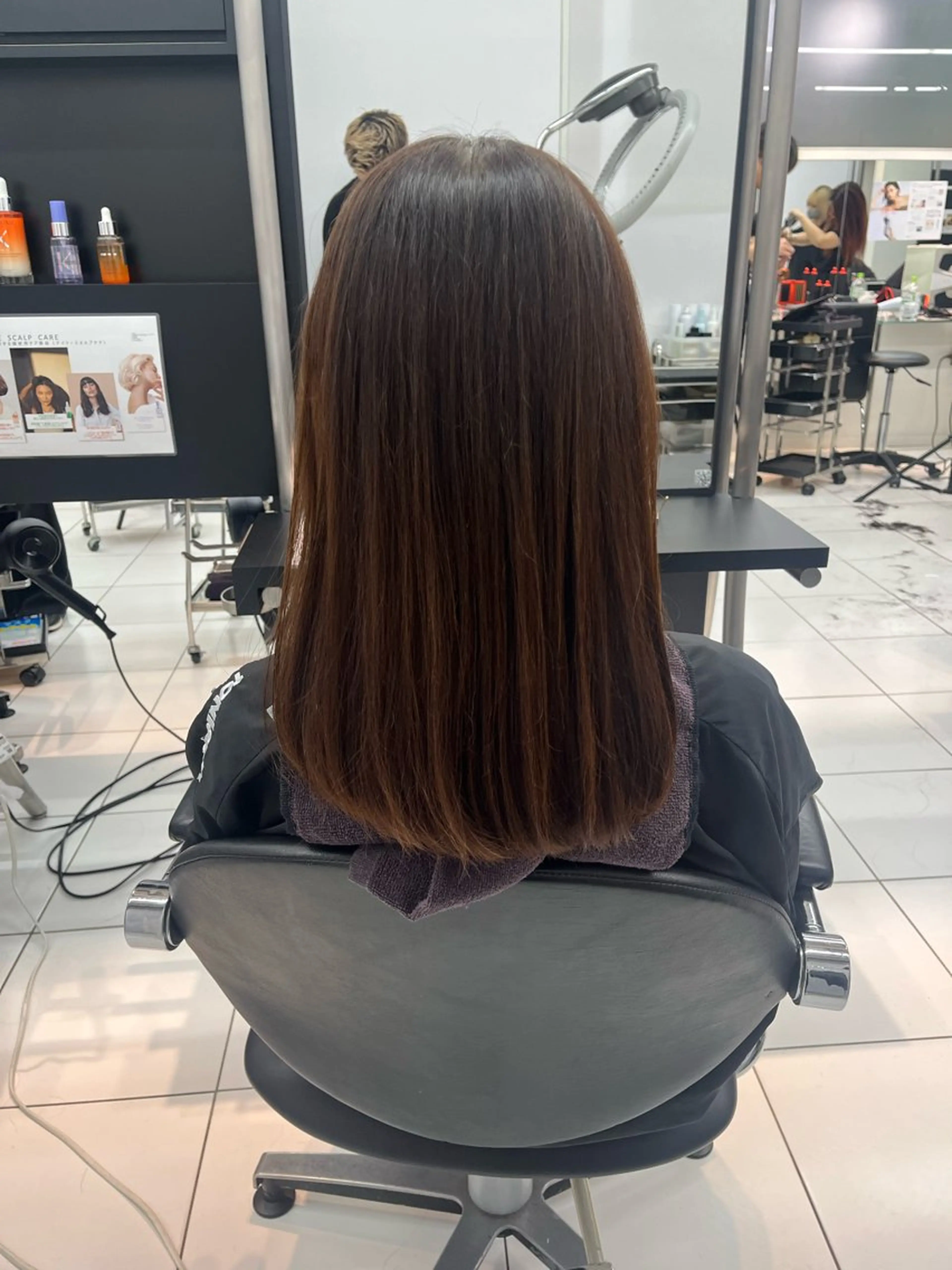 カラー ブリーチ ハイライトカラー ブリーチなしカラー 石毛 大翔のヘアスタイル