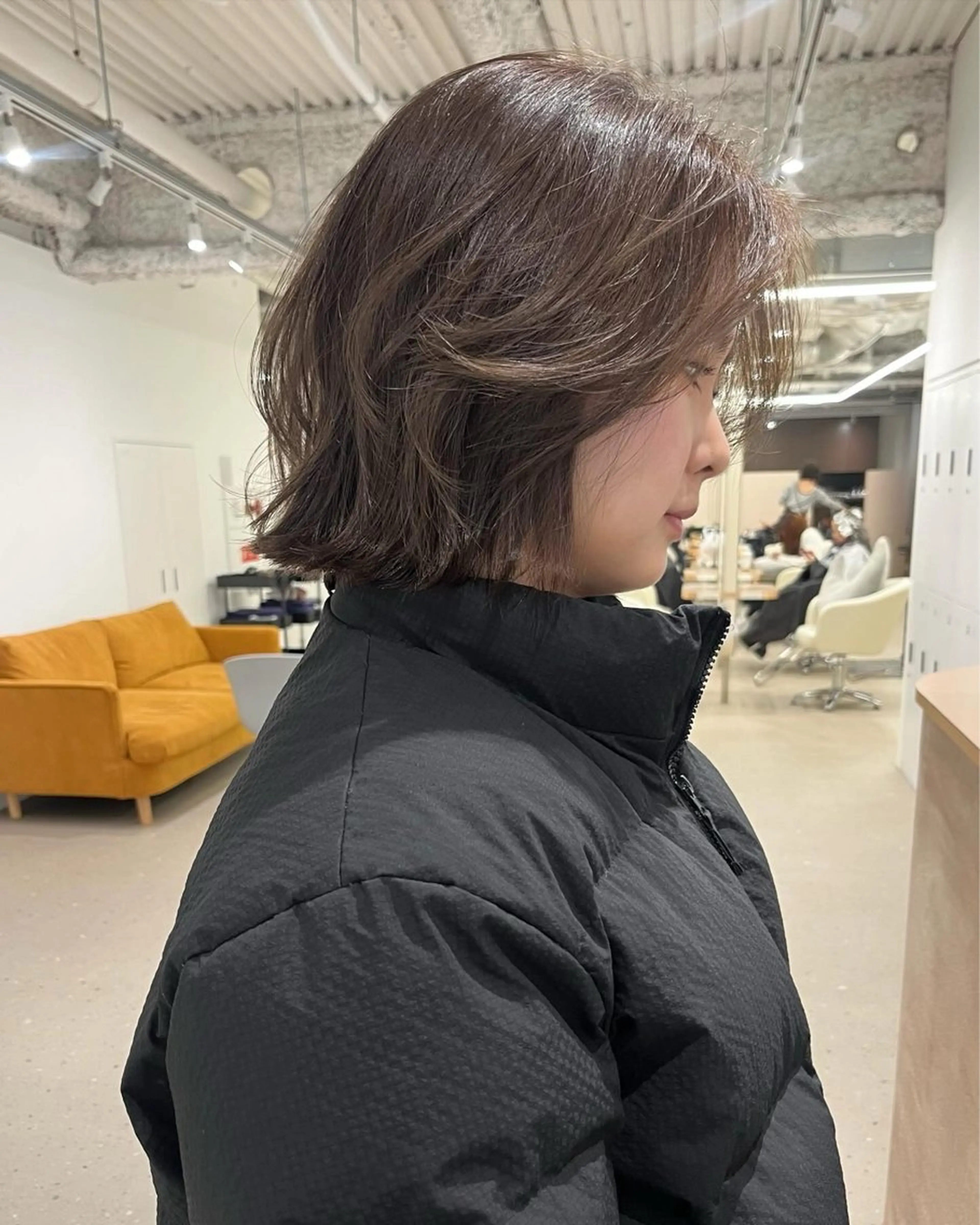 ミディアム レイヤーカット 箱崎 凪沙のヘアスタイル