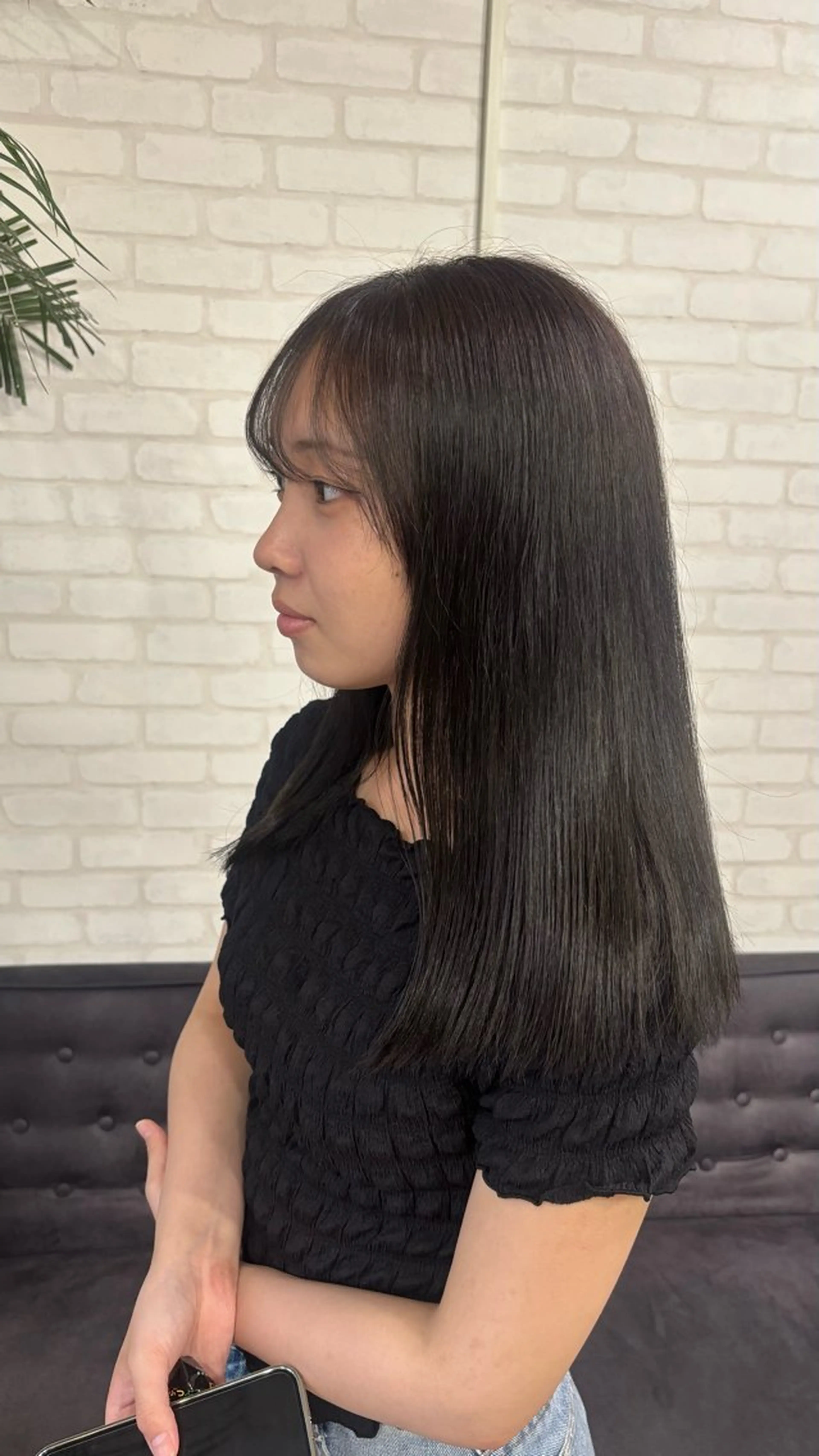 カラー 廣田 真依のヘアスタイル