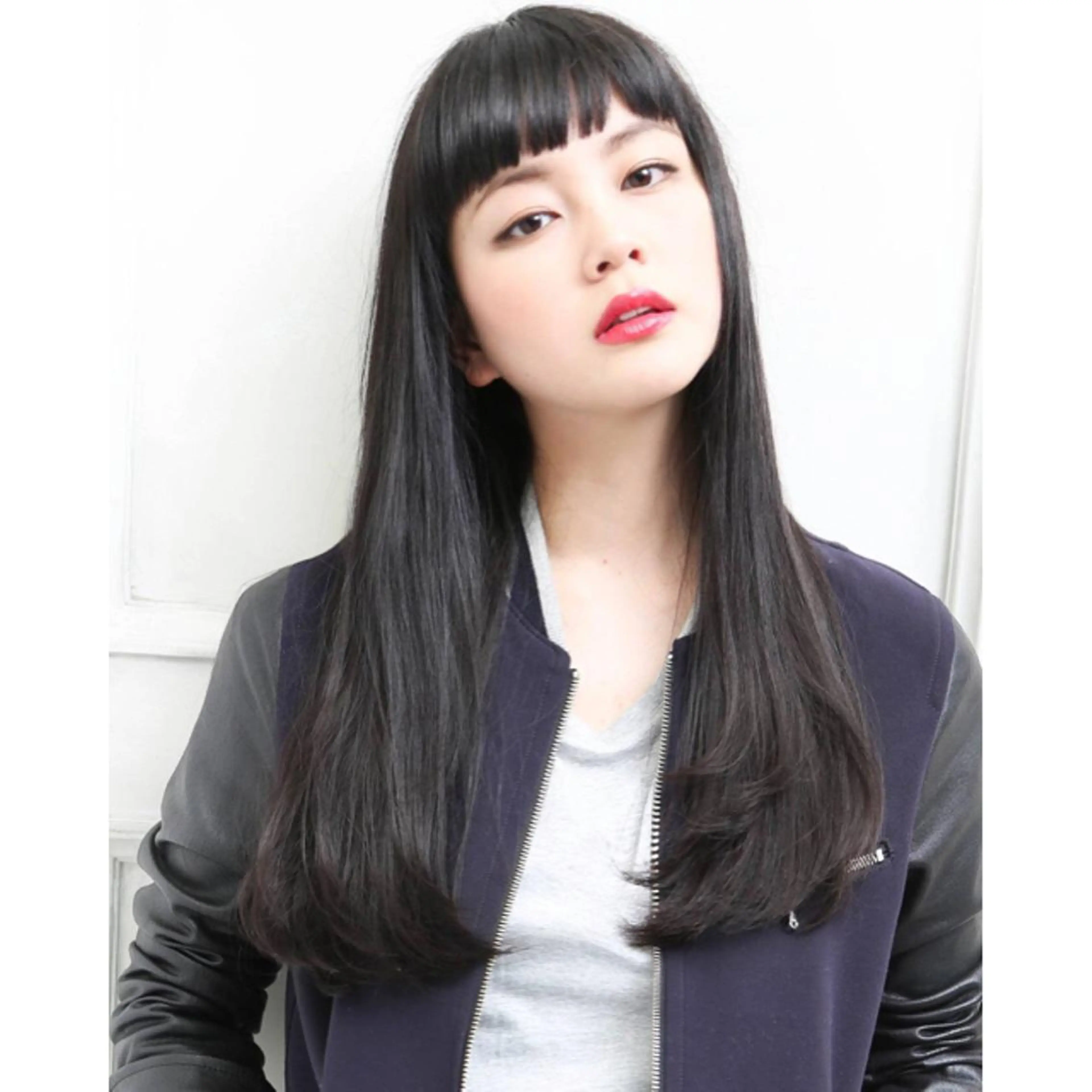 ミディアム ロング 千葉 絵里花のヘアスタイル