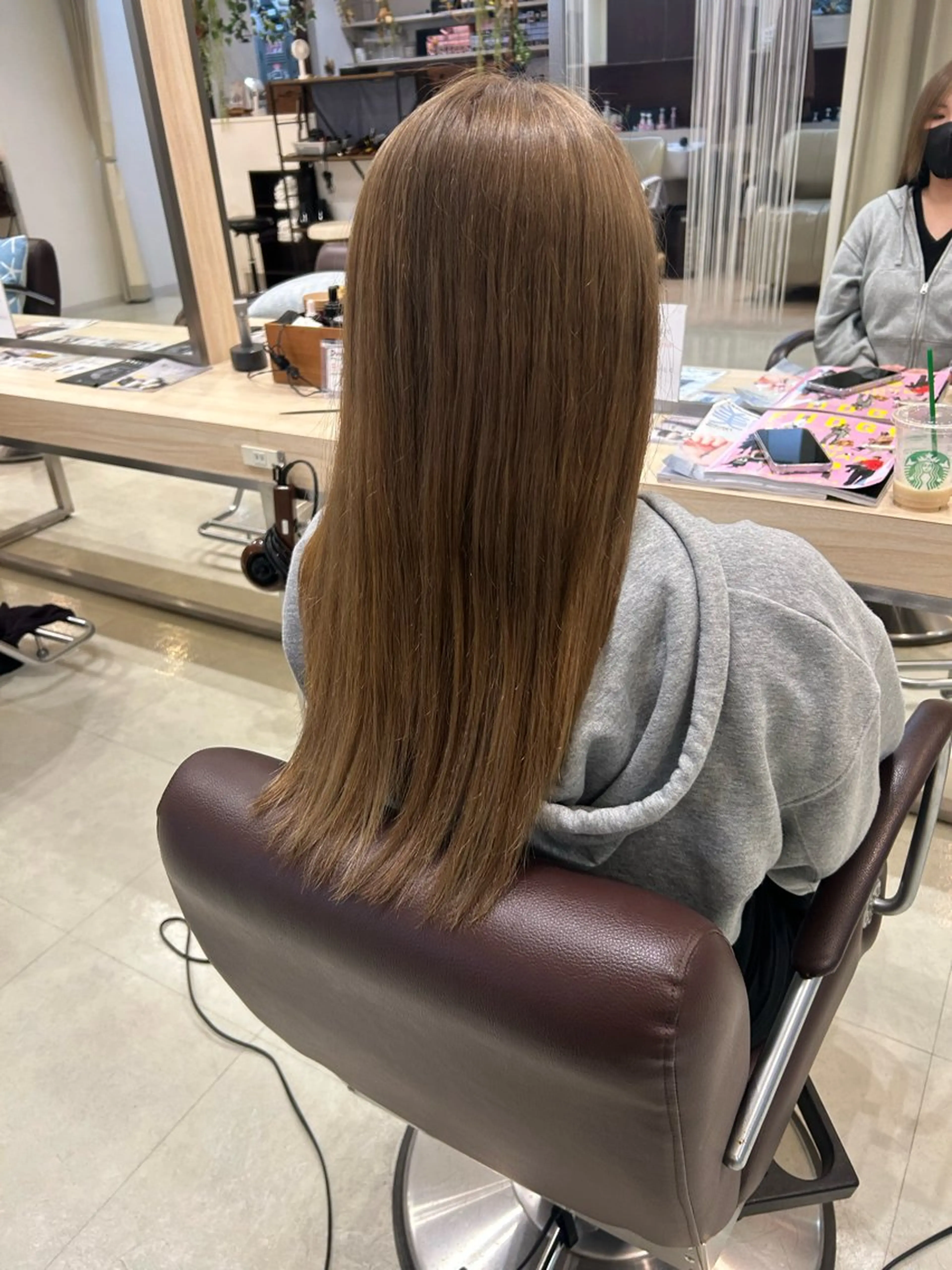 ロング ヘアカラー 北崎 花のヘアスタイル