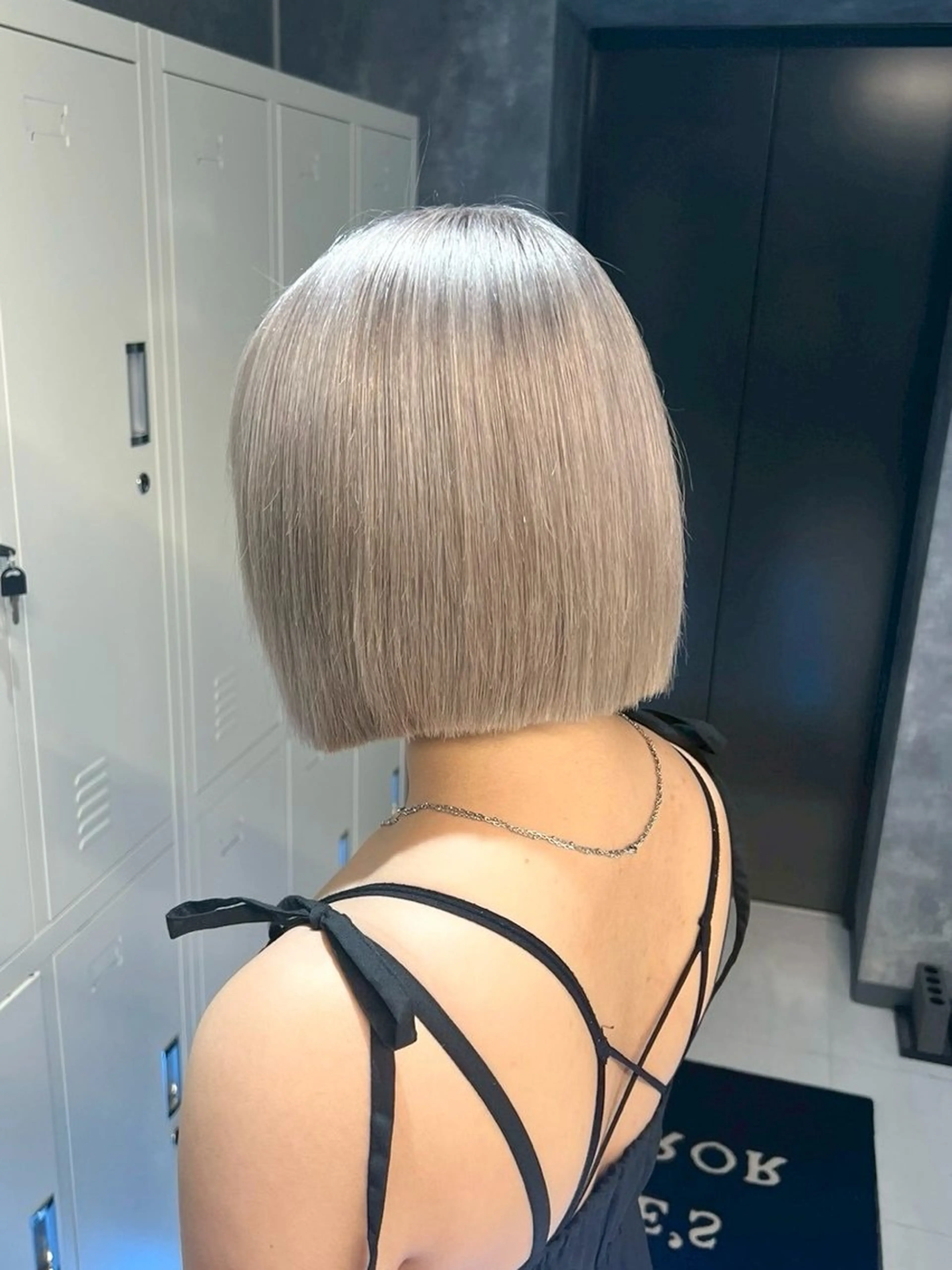 カラー 🦋ハイトーン×ア レンジ💫Leenaのヘアスタイル