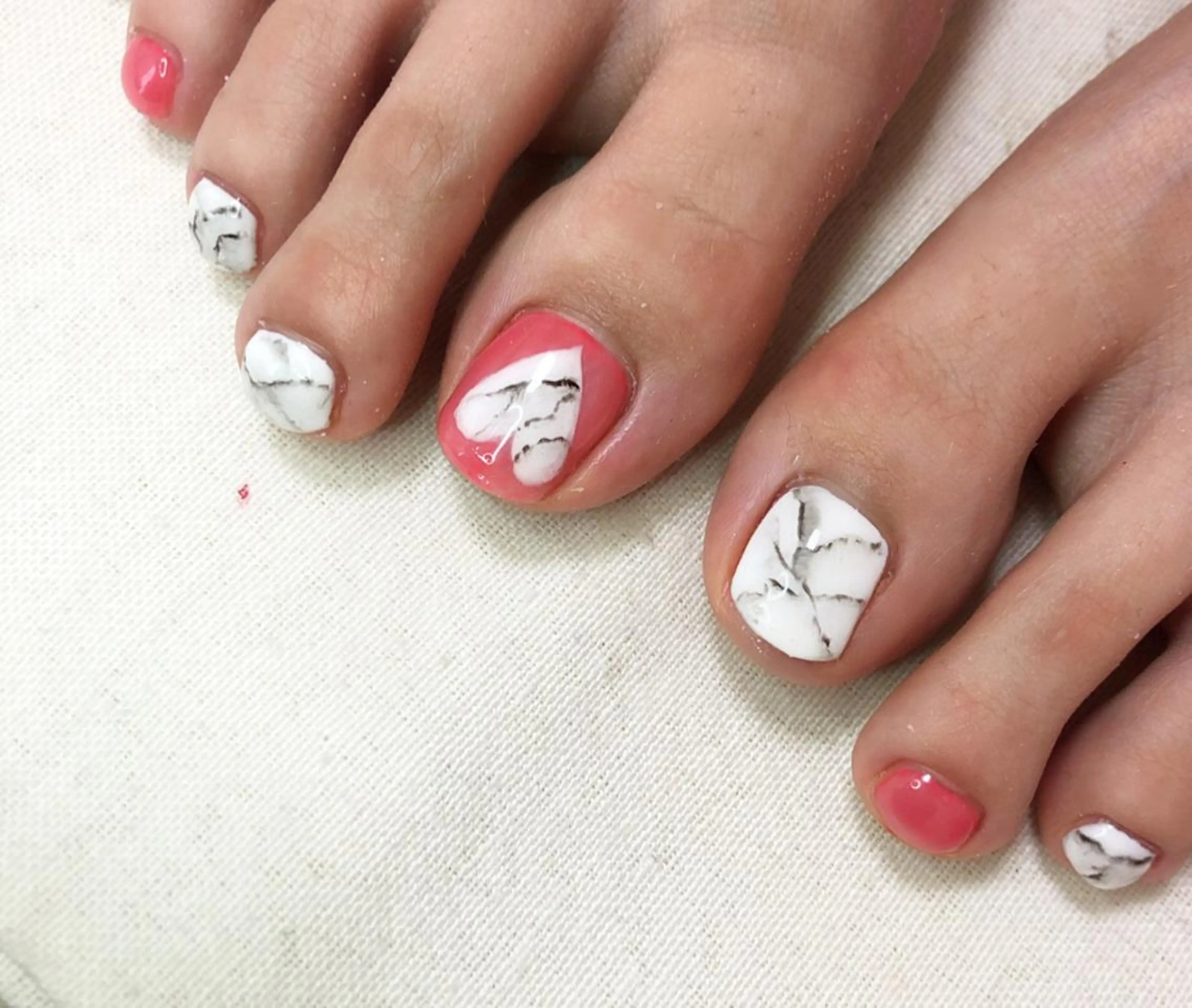 ネイル AZU nailのネイルデザイン