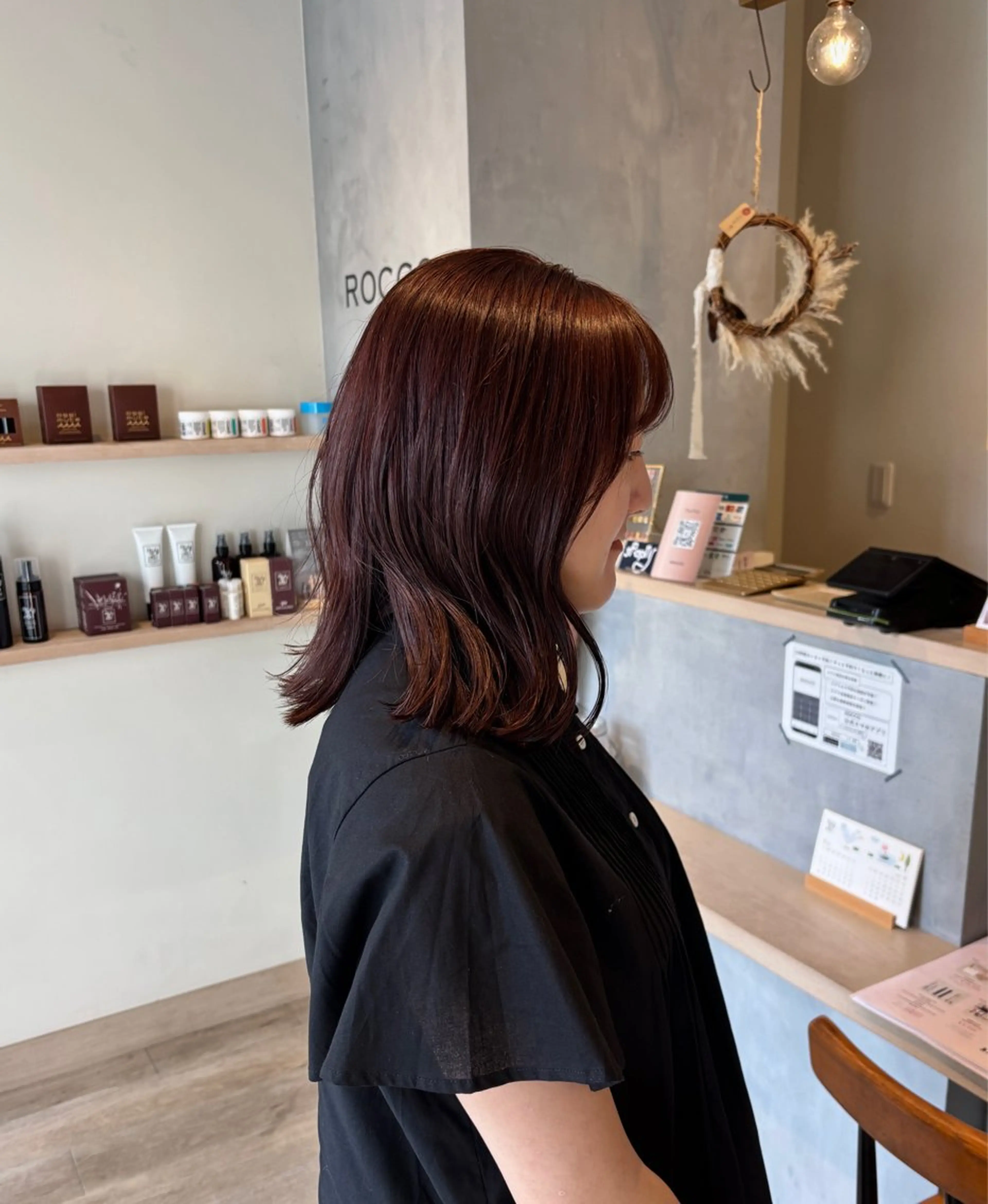 ミディアム カラー ヘアカラー ROCCO saraのヘアスタイル