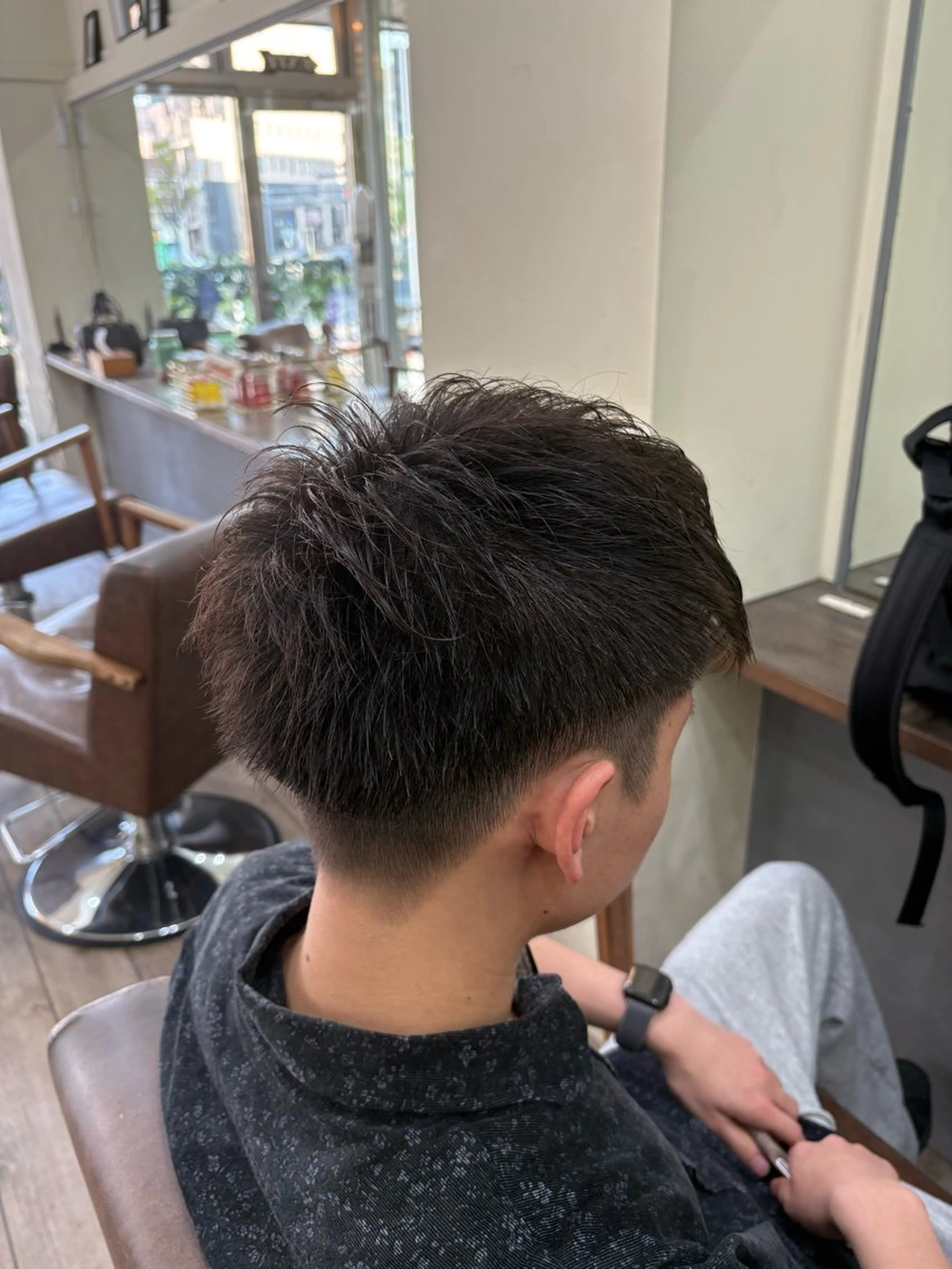 メンズ カット WEST OLAND 黒坂佳乃のヘアスタイル