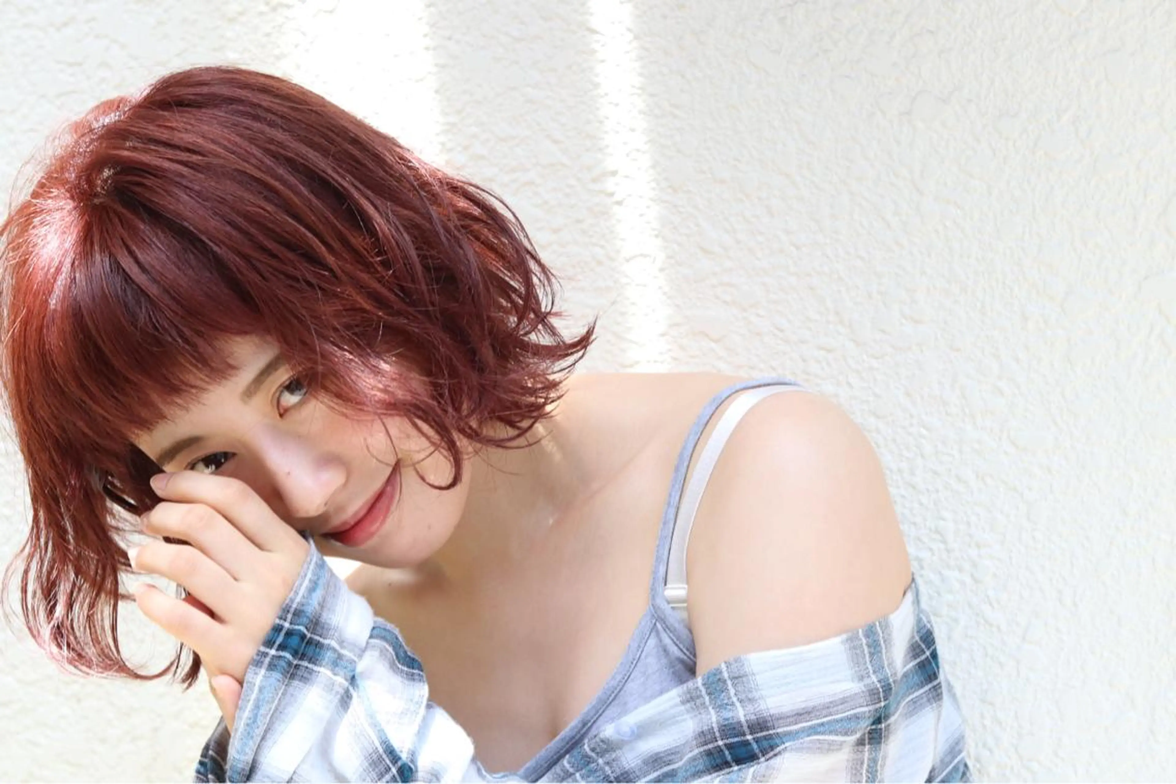 ミディアム カラー パーマ ヘアアレンジ ピンクカラー 【白髪ぼかし 専門GBG】自由が丘のヘアスタイル