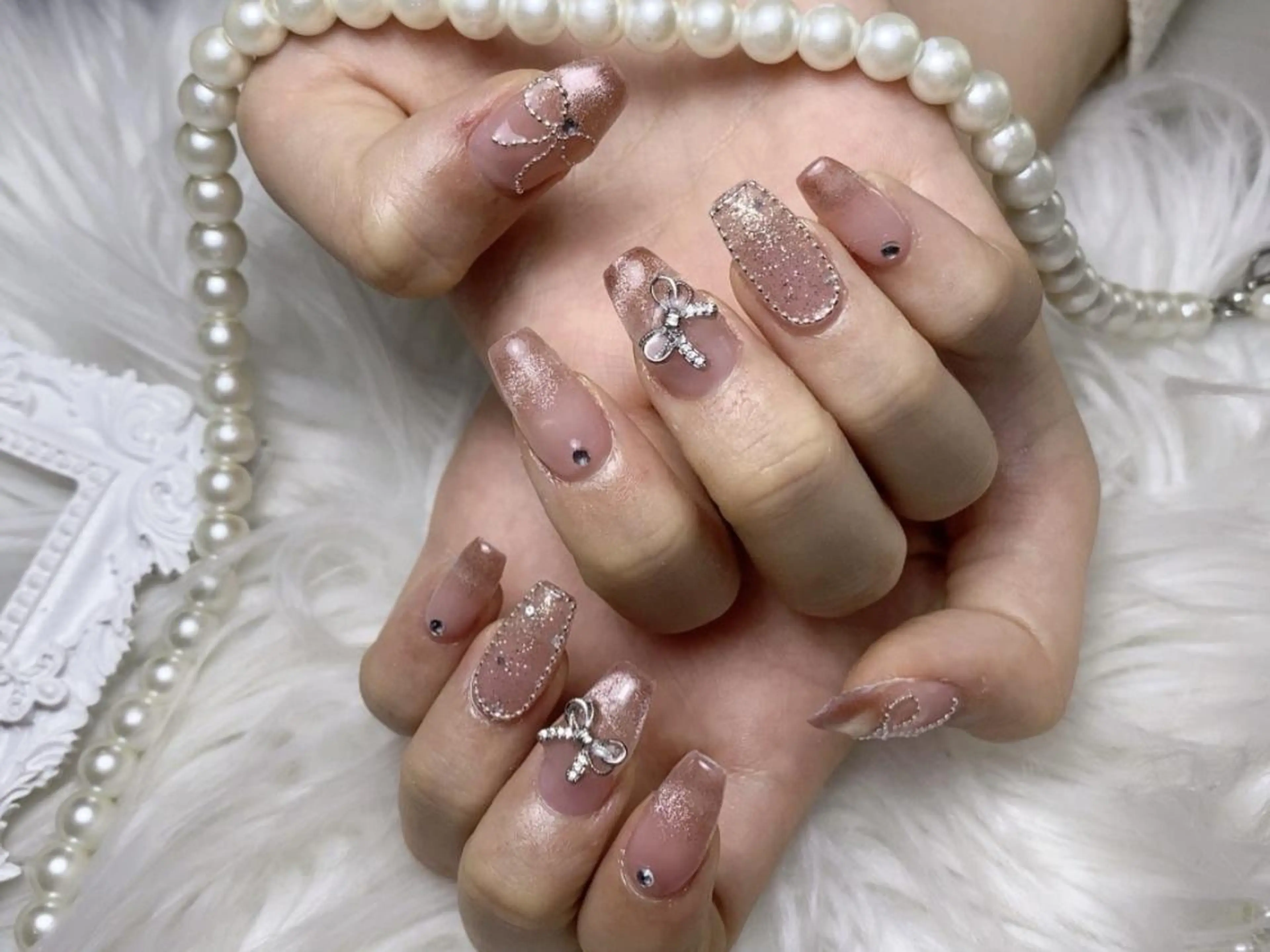 メンズ ネイル アートネイル フレンチネイル ジェルネイル キラキラネイル パラジェル Bloom kabukiのネイルデザイン