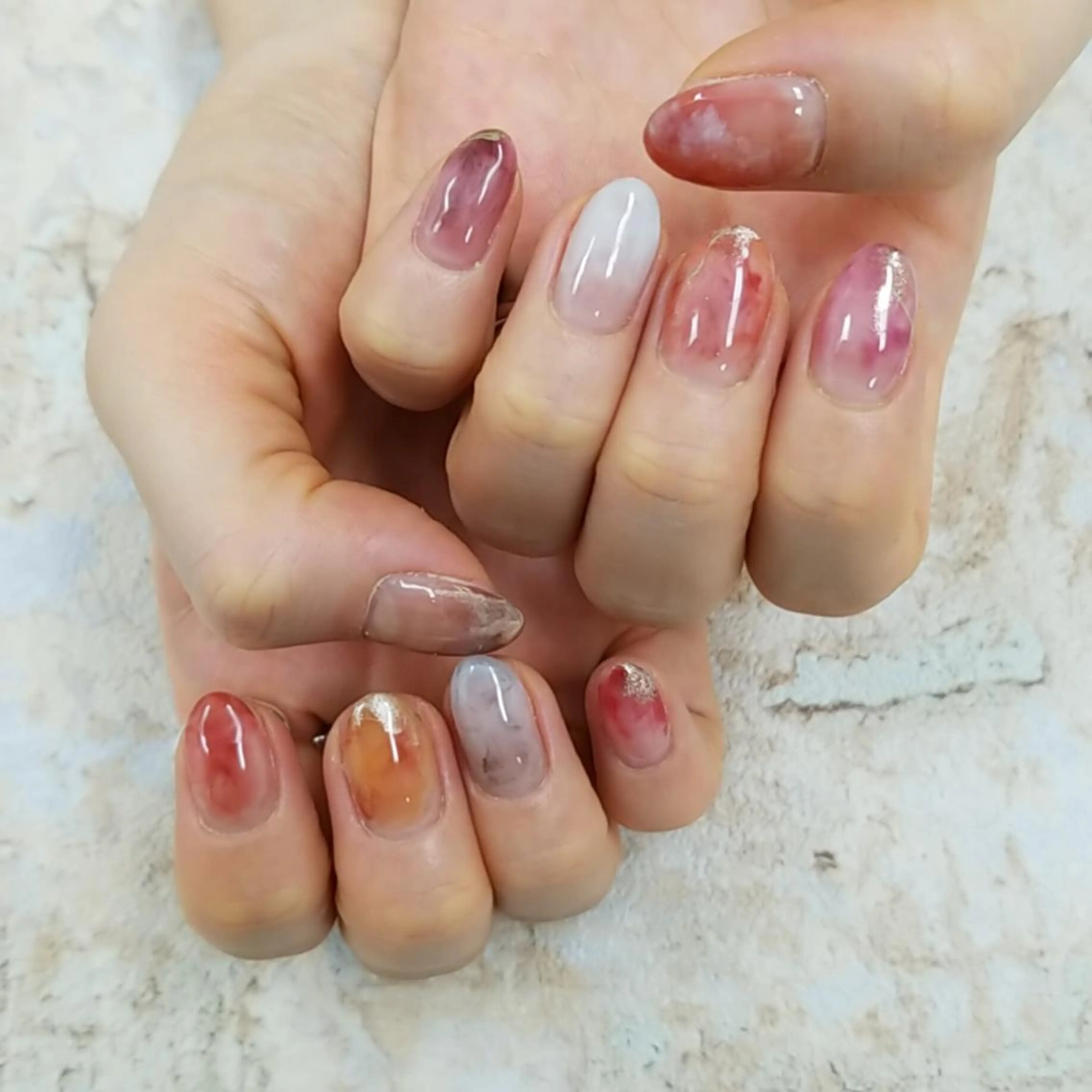 ネイル アートネイル ジェルネイル マグネットネイル 持ち込み ニュアンスネイル 河野ちえ (雑誌掲載サロン)のネイルデザイン