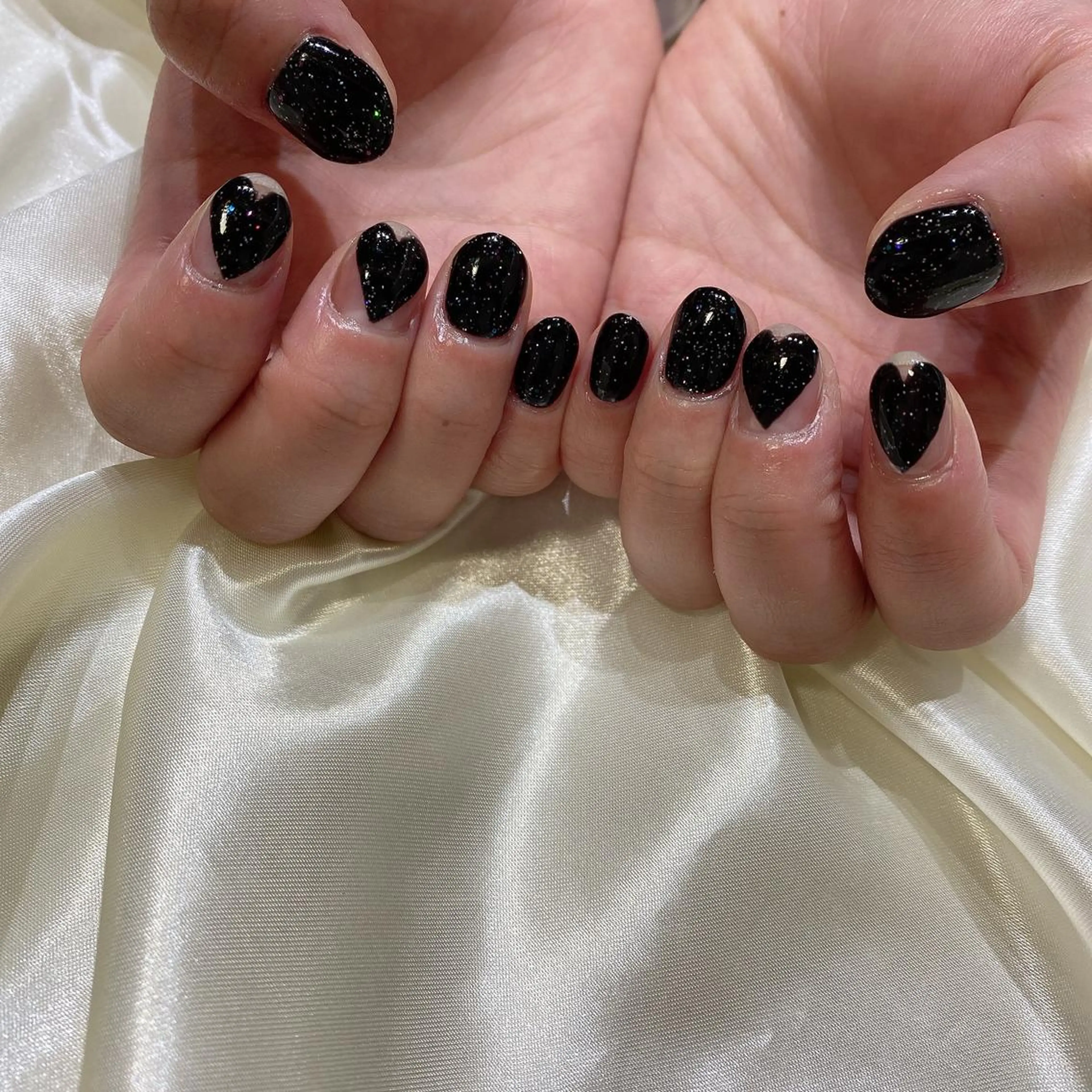 ネイル ハンドネイル 西岡 杏のネイルデザイン