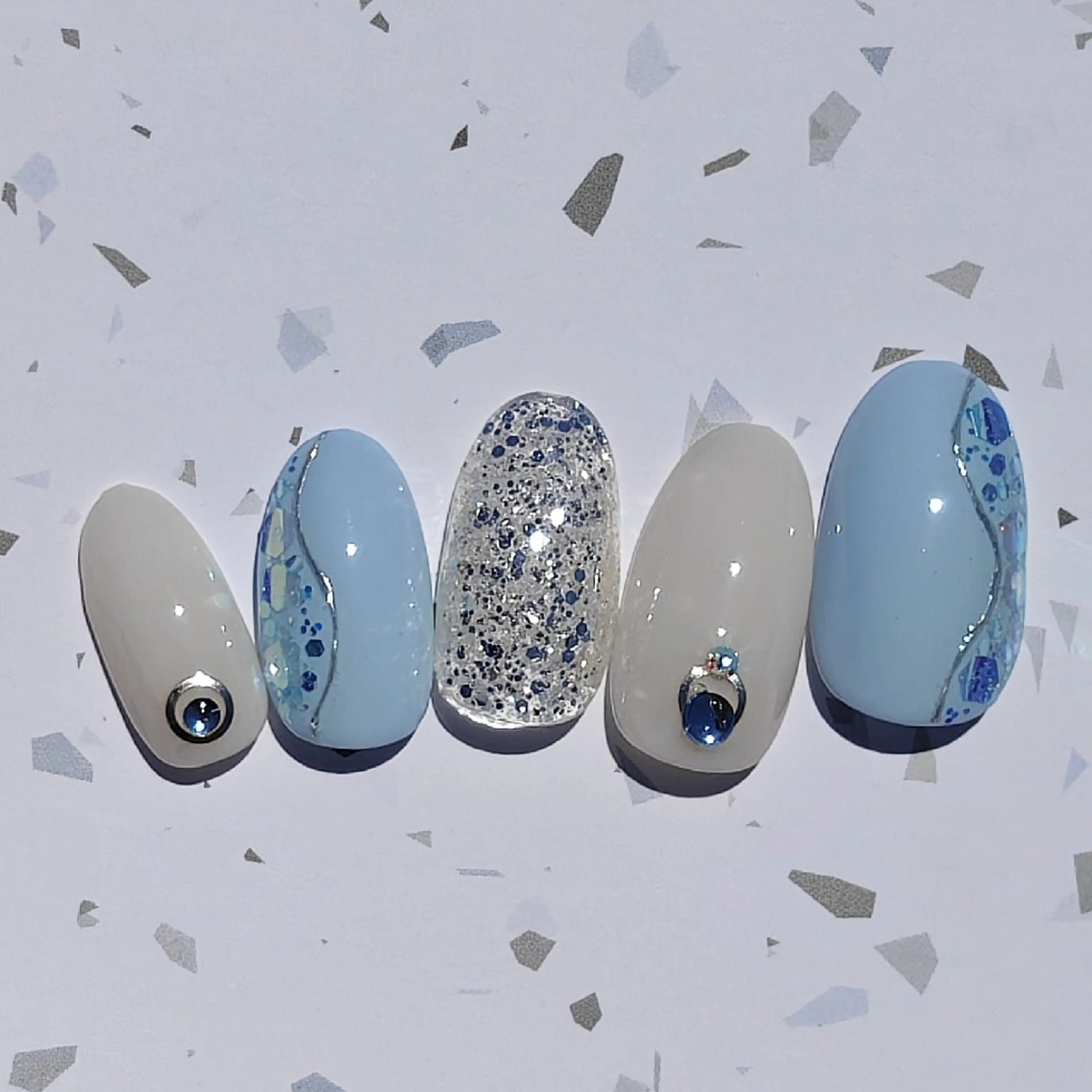 ネイル ハンドネイル mg nailのネイルデザイン