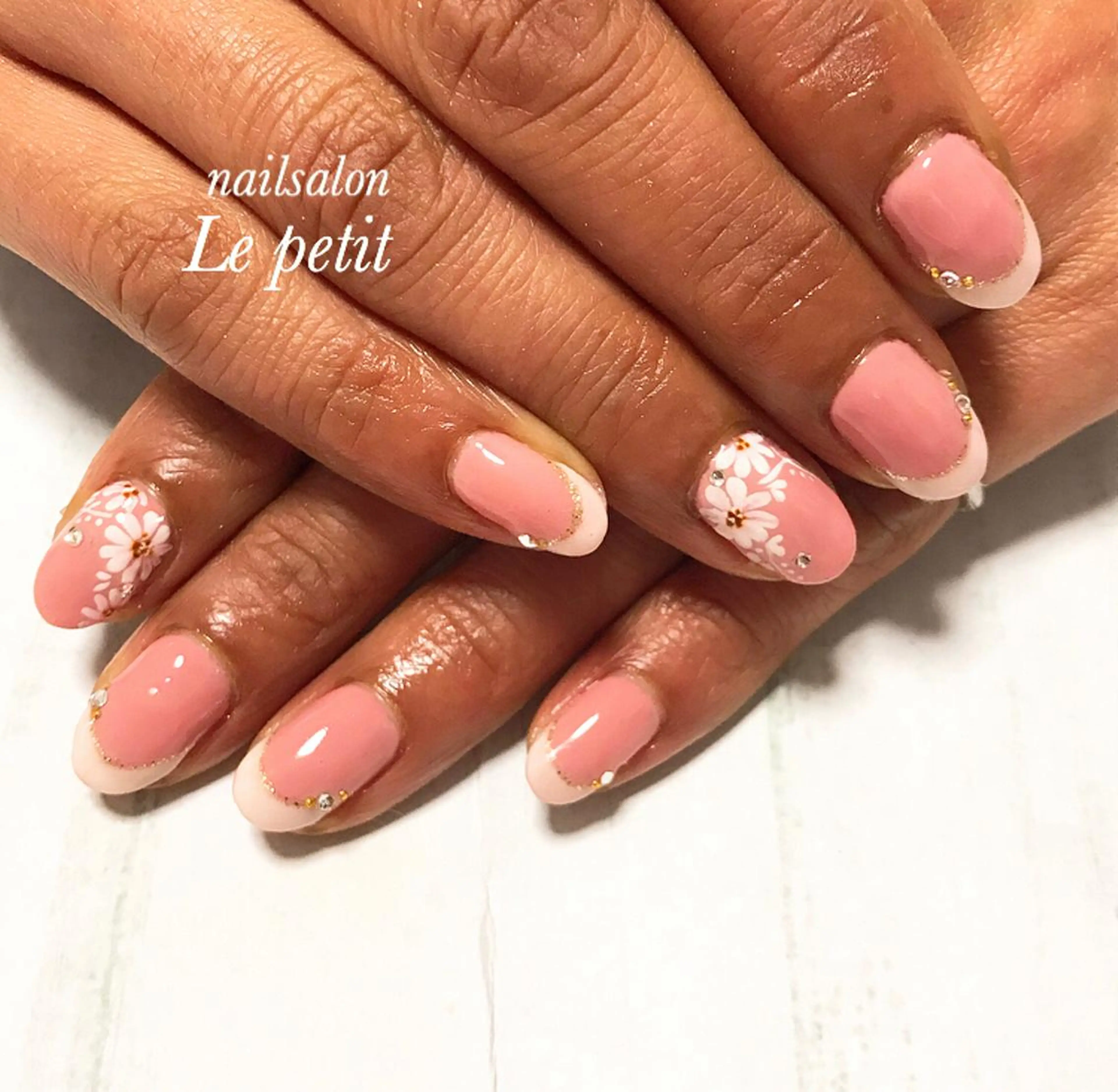 ネイル 石野 広佳のネイルデザイン