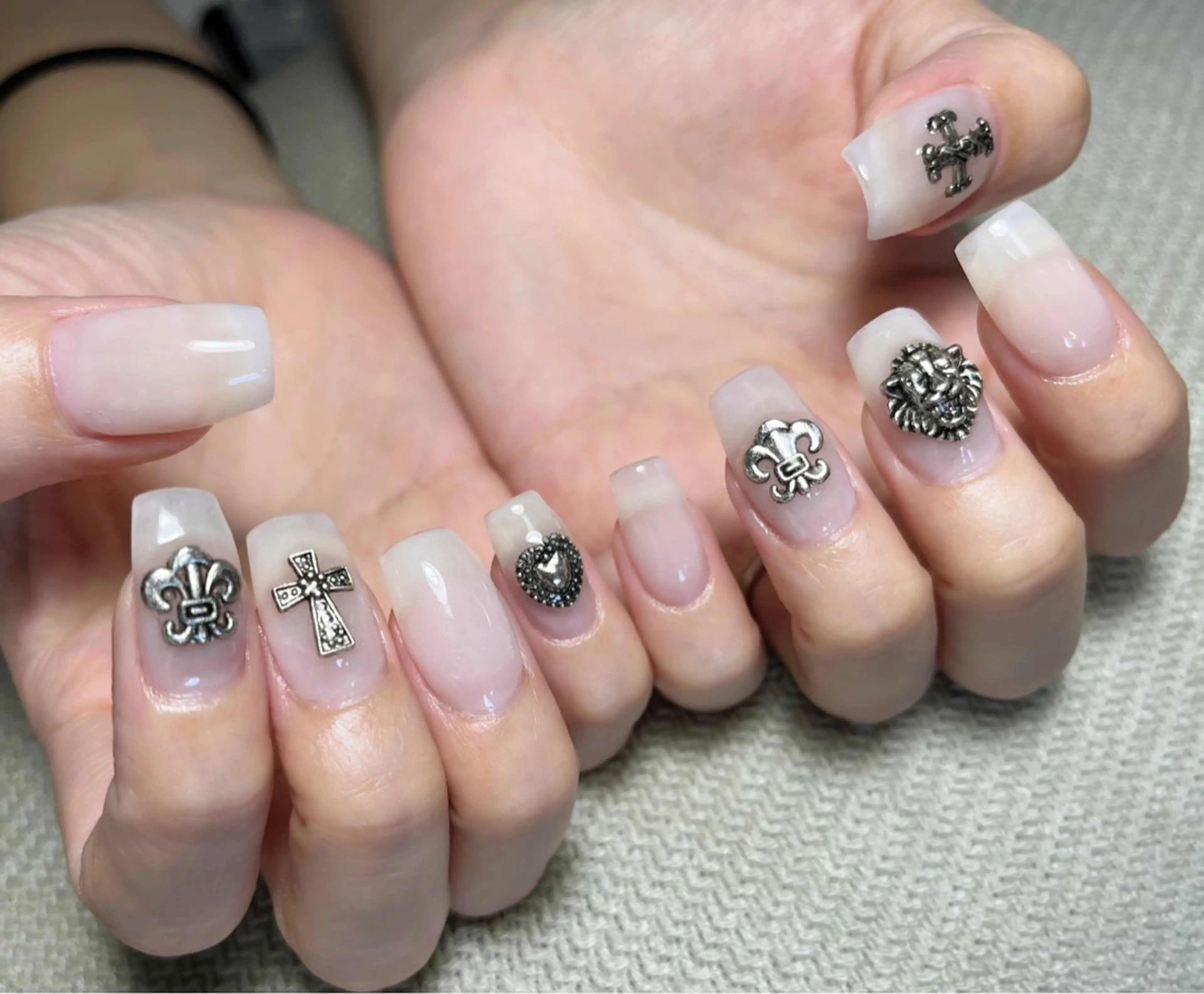 ネイル 眠れるネイルサロン MA❁HANAのネイルデザイン