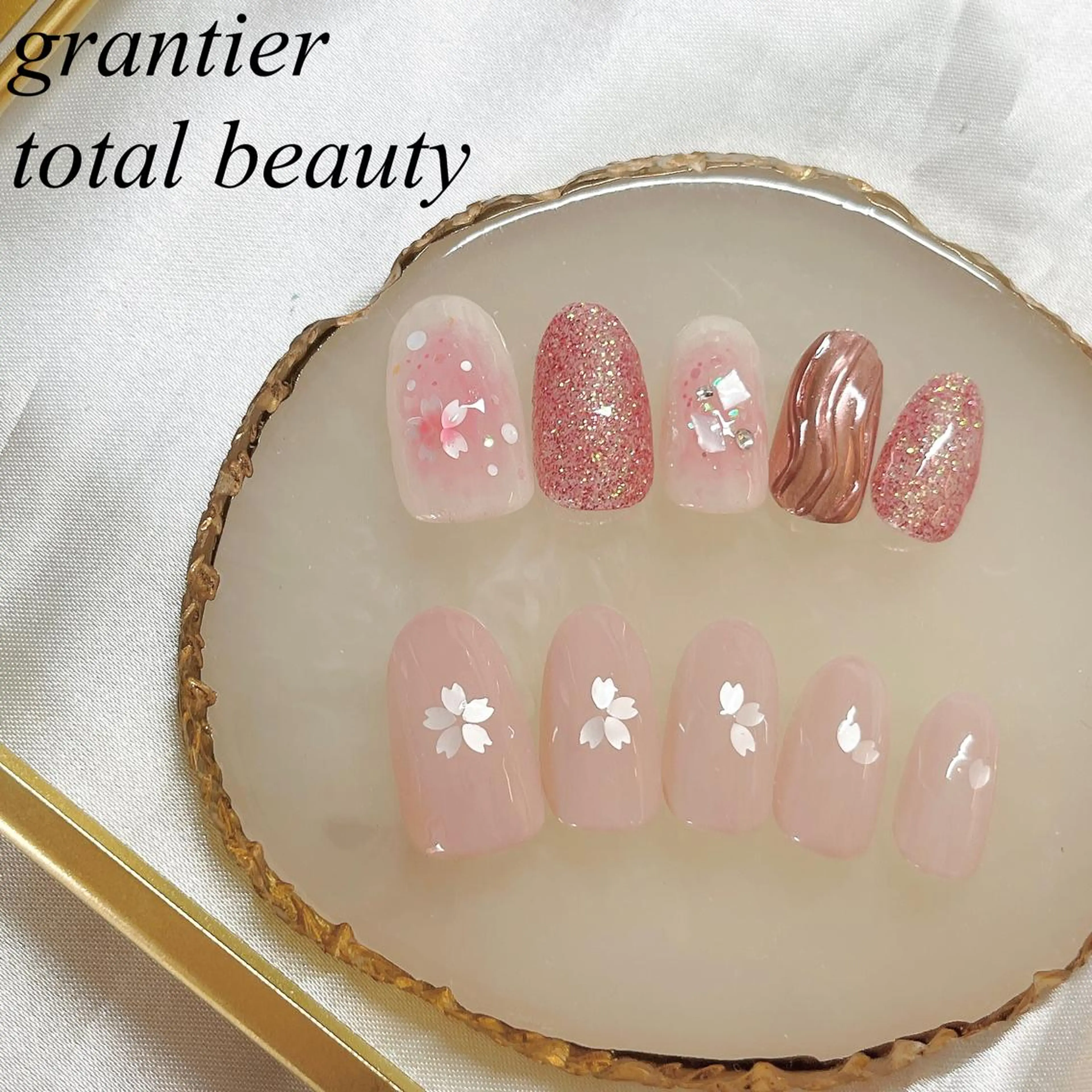 ネイル 桜ネイル ハンドネイル grantier beautyのネイルデザイン