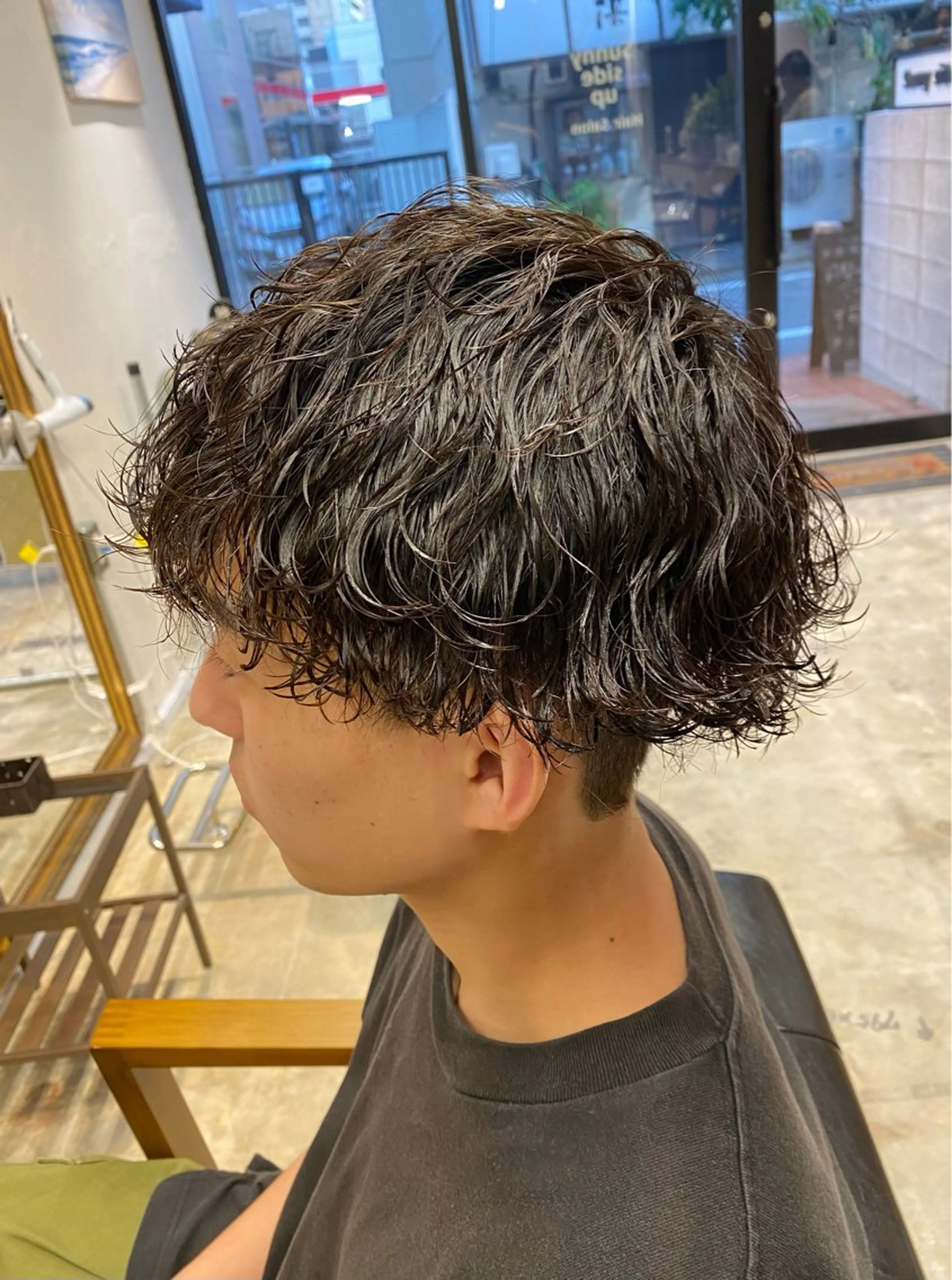 パーマ メンズ メンズパーマ メンズツイストパーマ 波巻きパーマ スパイラルパーマ ツイストパーマ カット パーマ トリートメント 🌴パーマオタク🌴 長谷川　諒佑🌈のヘアスタイル