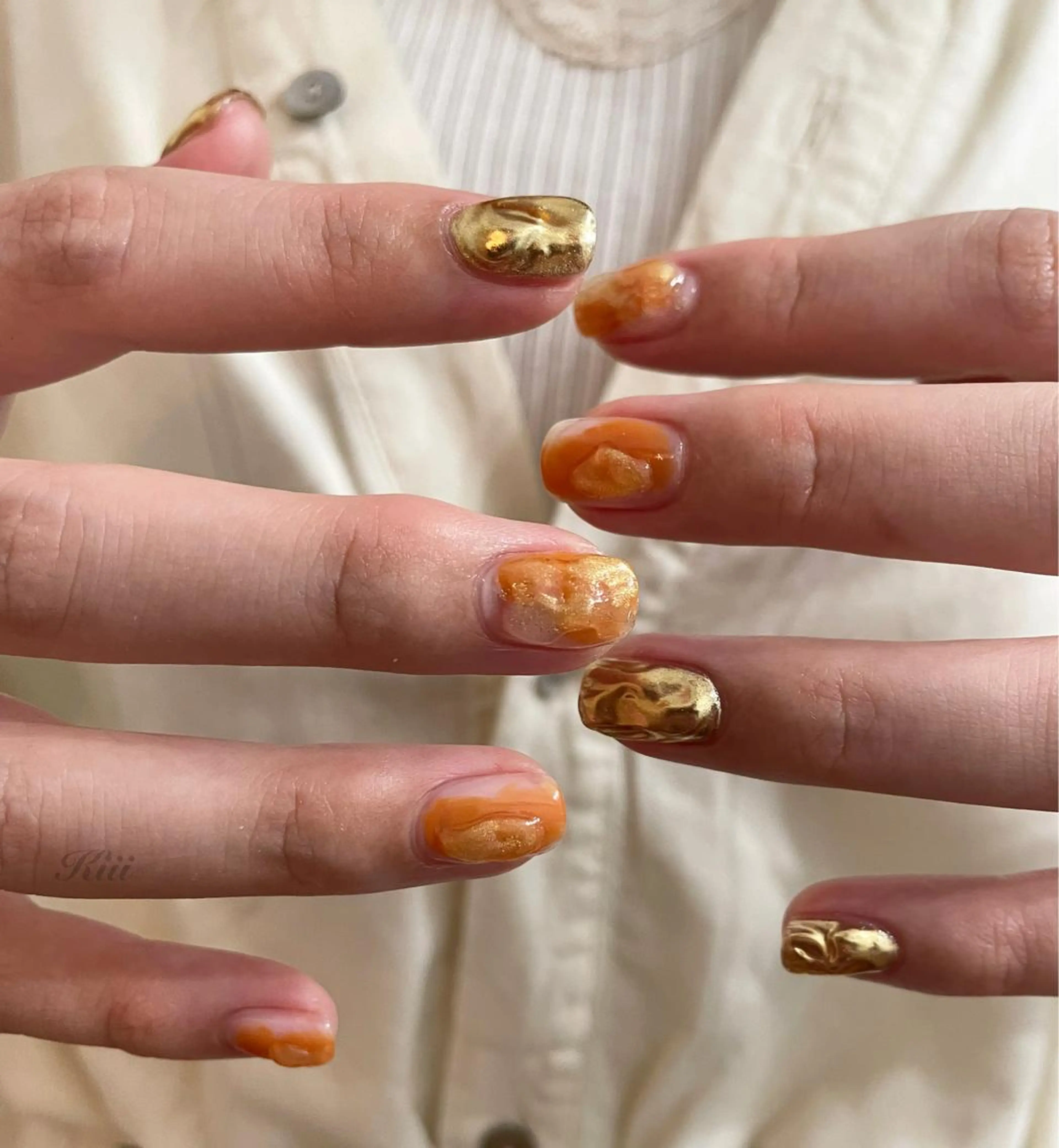 ネイル オレンジ ハンドネイル フットネイル kiii.__ ✴︎*のネイルデザイン