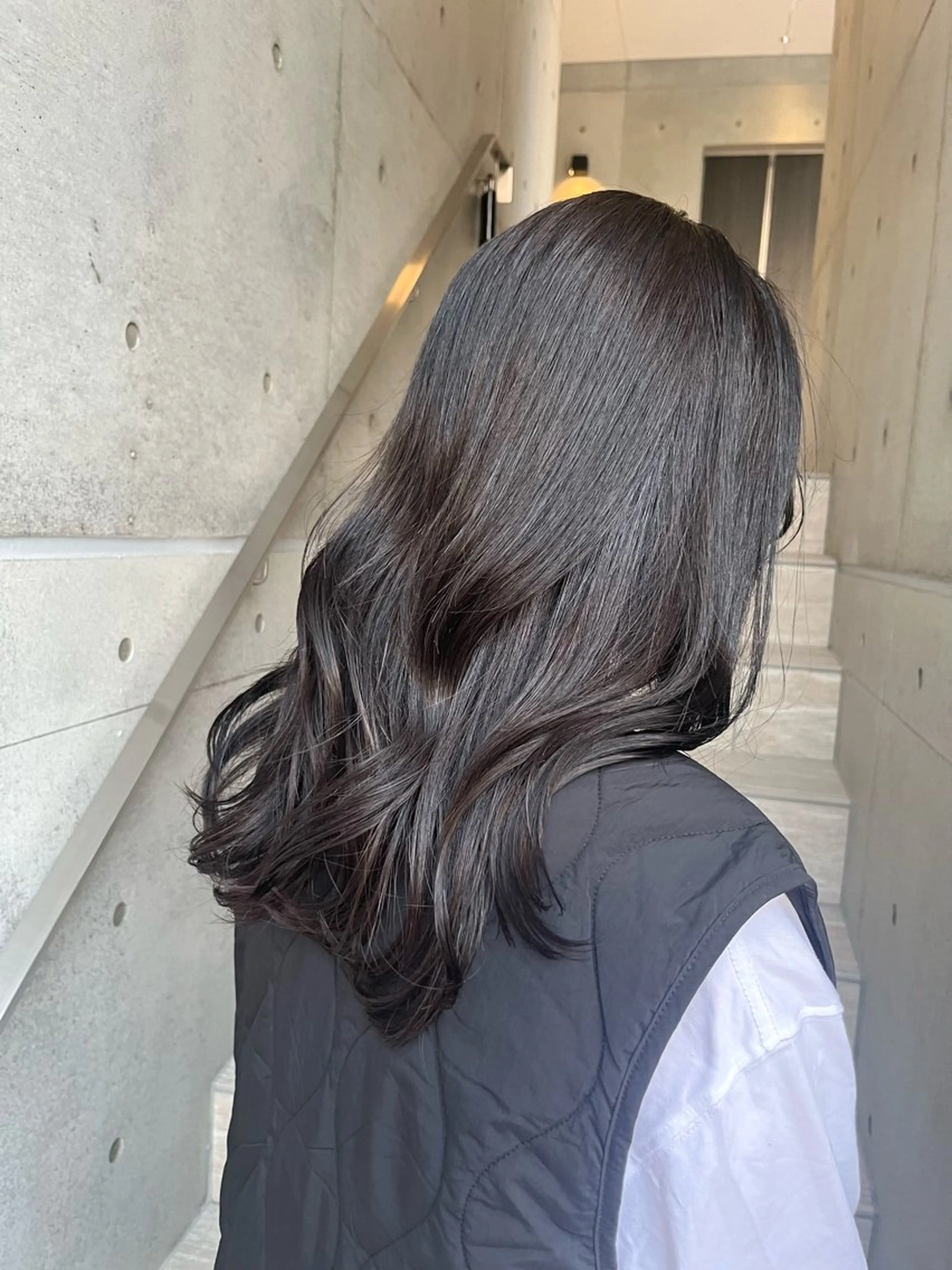 セミロング カラー パーマ Day&Night kanaのヘアスタイル