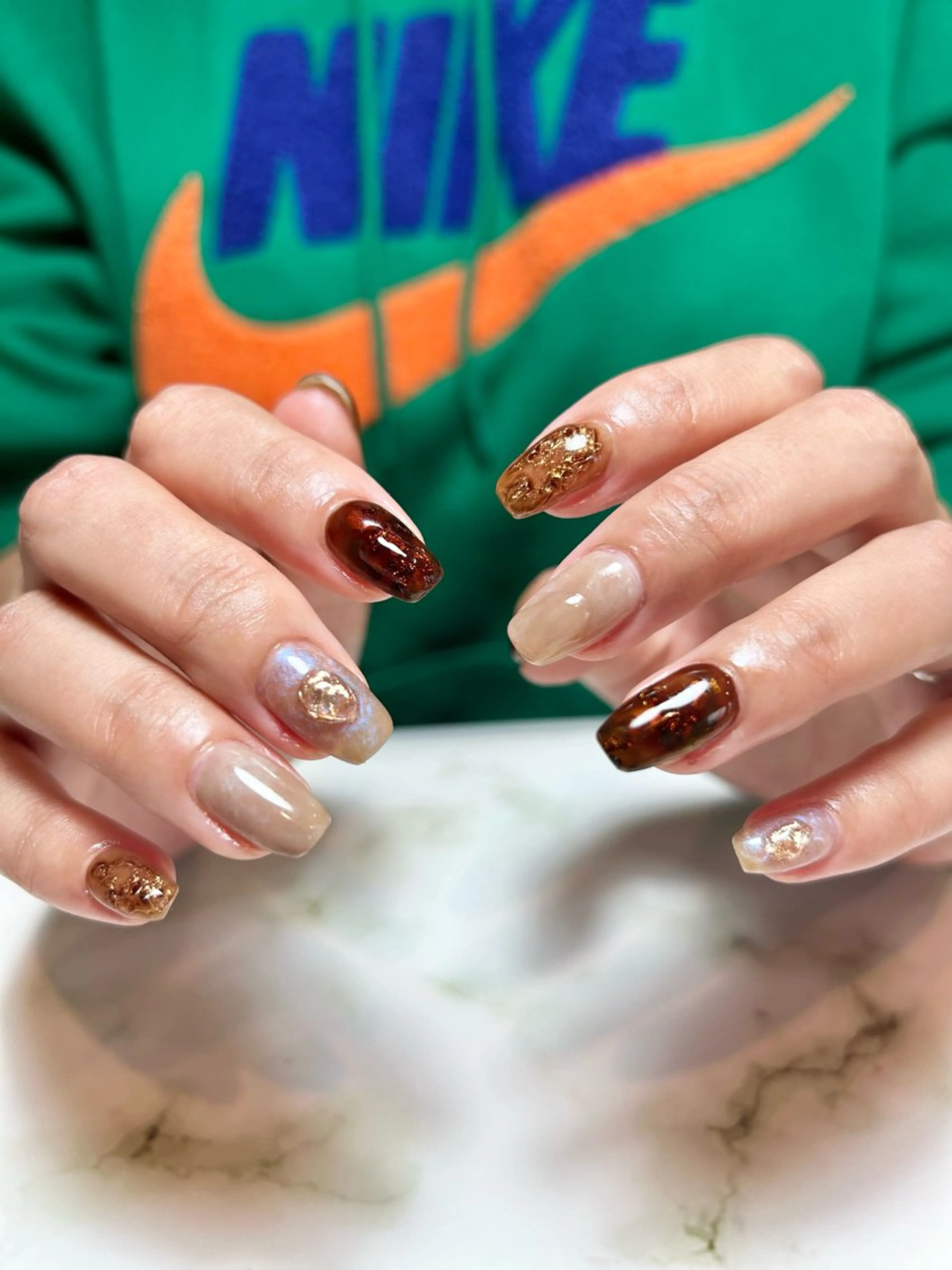 ネイル ハンドネイル フットネイル TESORO nailのネイルデザイン