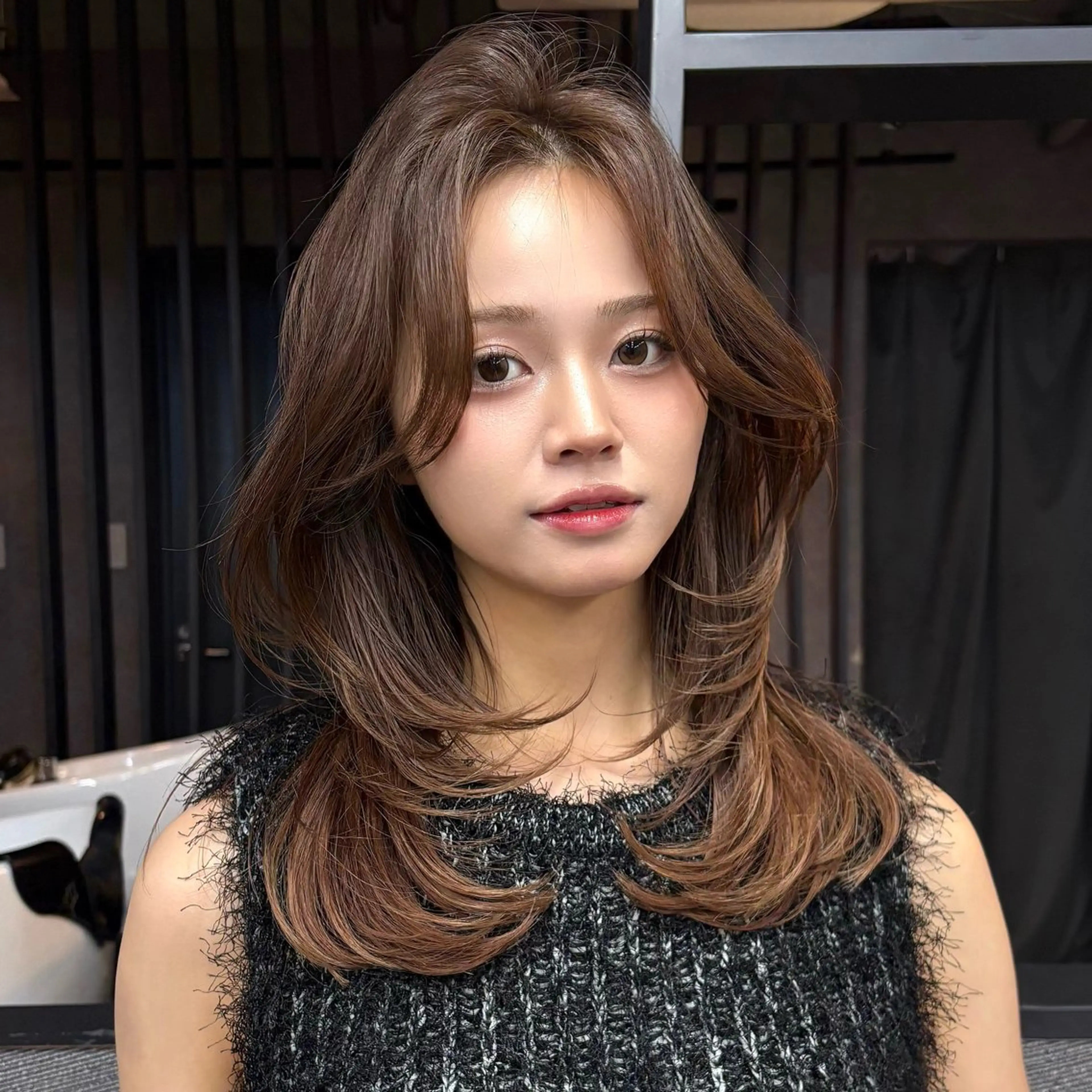 セミロング カラー カット ヘアカラー トリートメント 岩田 健斗のヘアスタイル