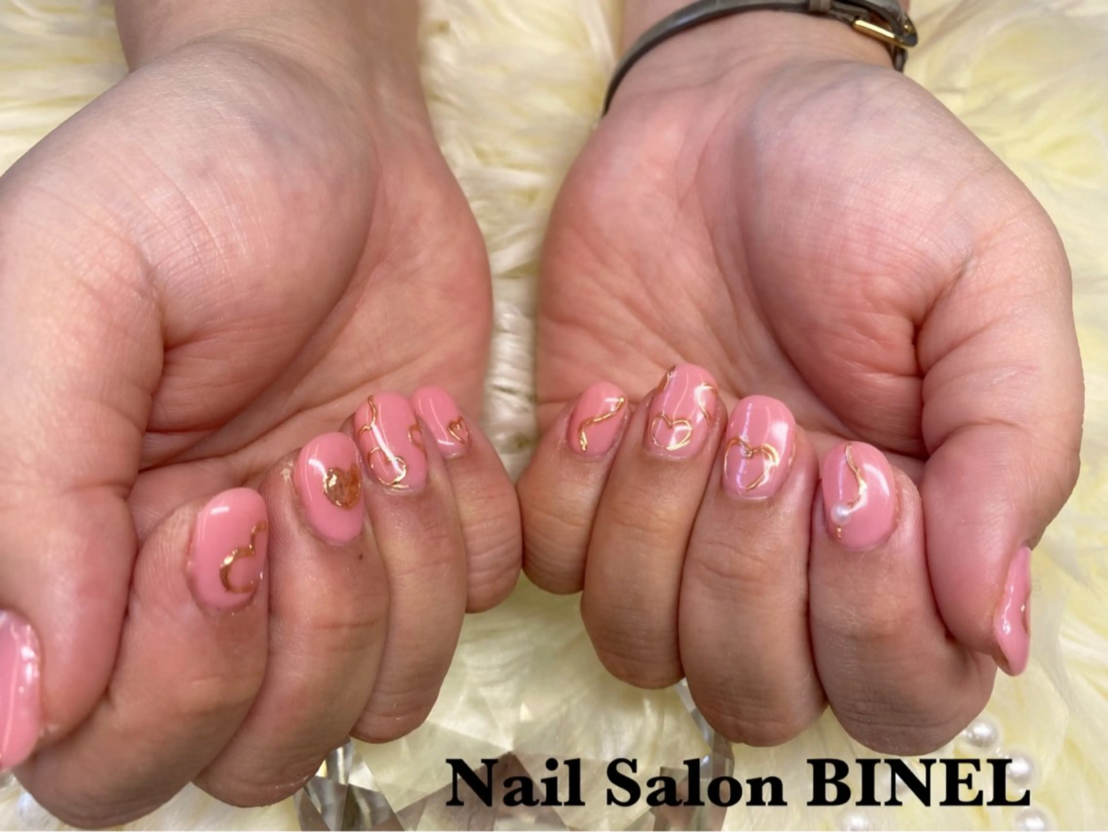 ネイル ゴールド ハート ミラーネイル ハンドネイル H. Yuukaのネイルデザイン