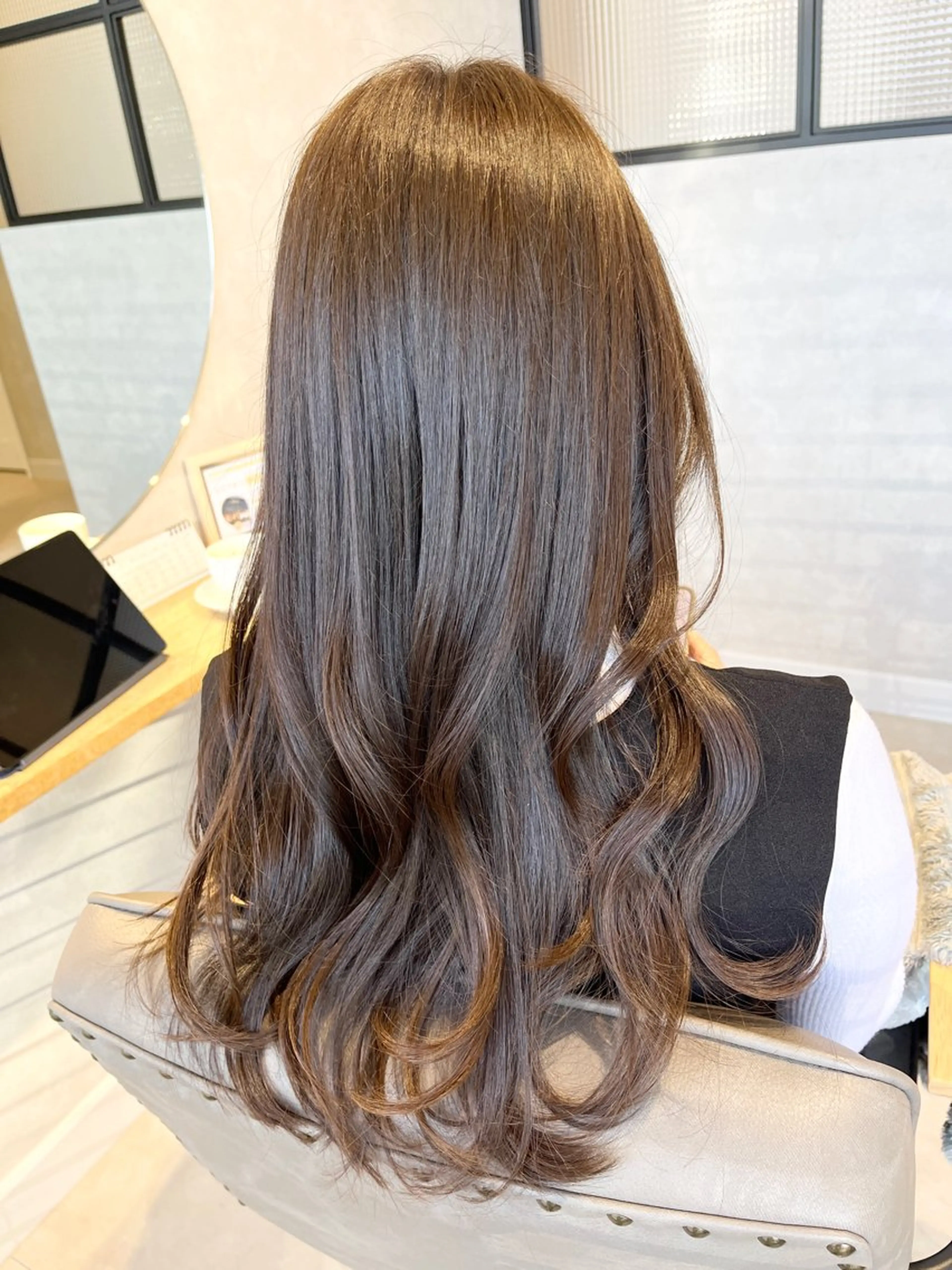 ロング カラー ベージュカラー オリーブベージュ ヘアカラー トリートメント ✨NEW OPEN／ 透明感カラー／はるかのヘアスタイル