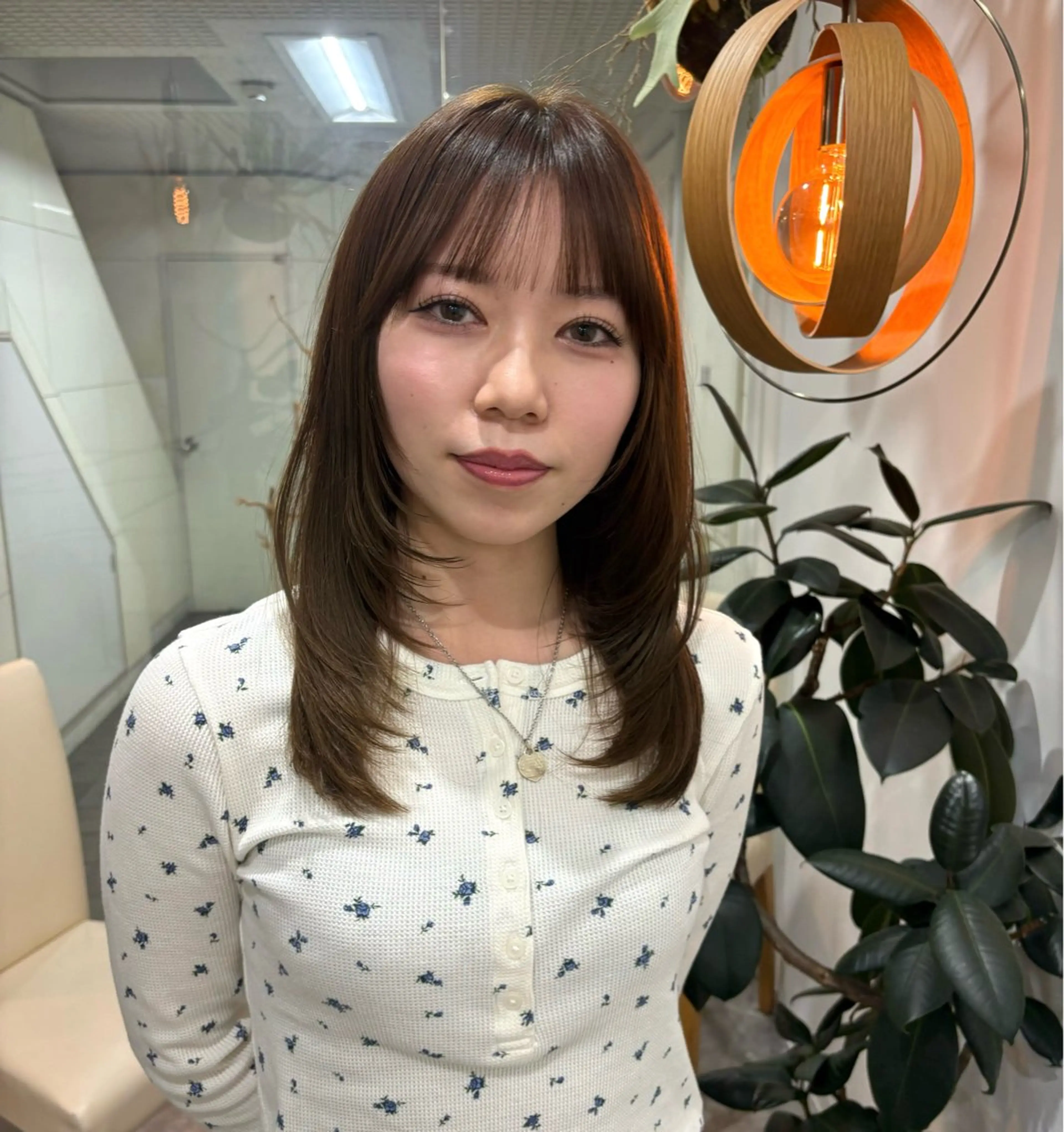 ミディアム カット ヘアカラー トリートメント 似合わせヘア/透明感 カラー/ Rioのヘアスタイル