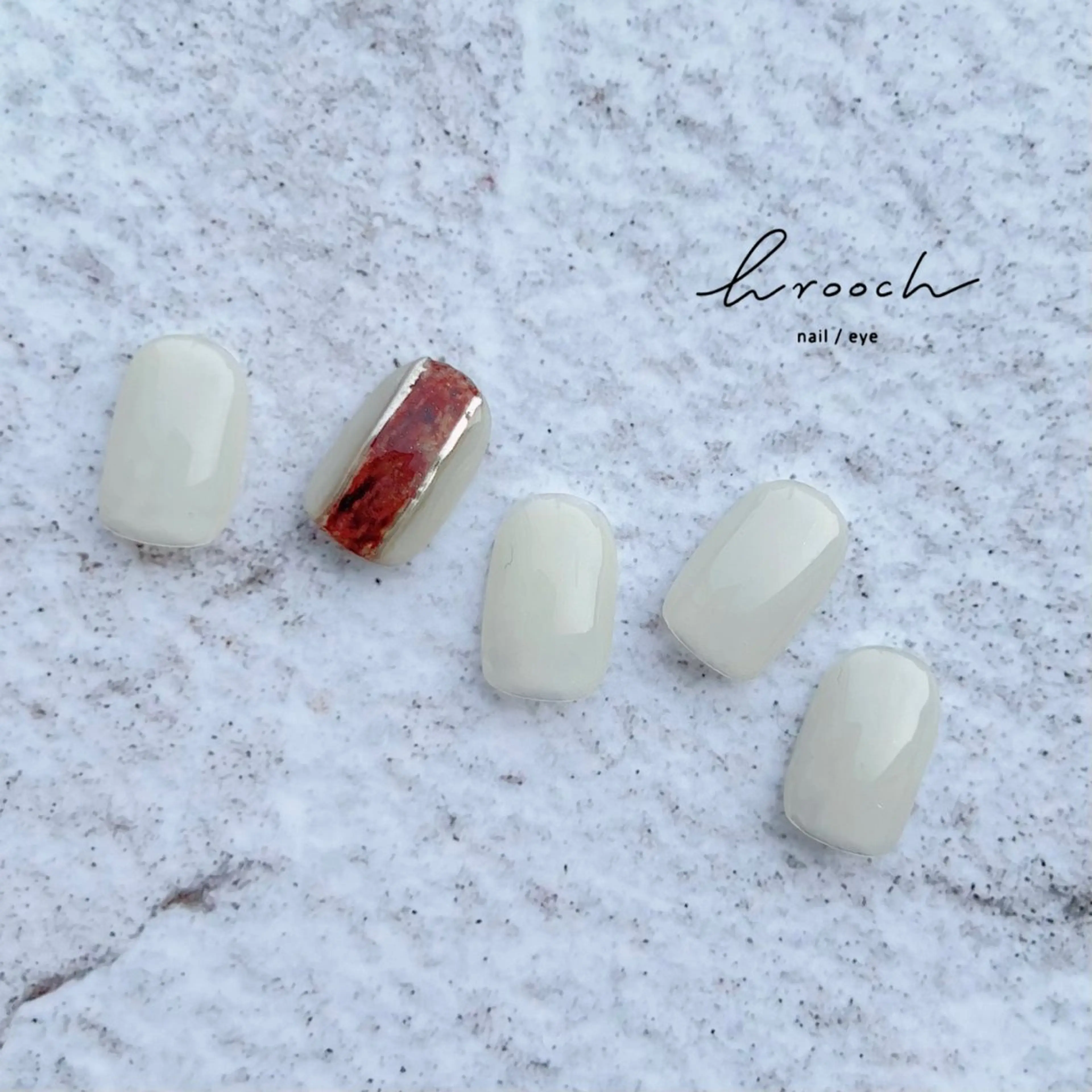 ネイル BRooCH 市川かおりのネイルデザイン