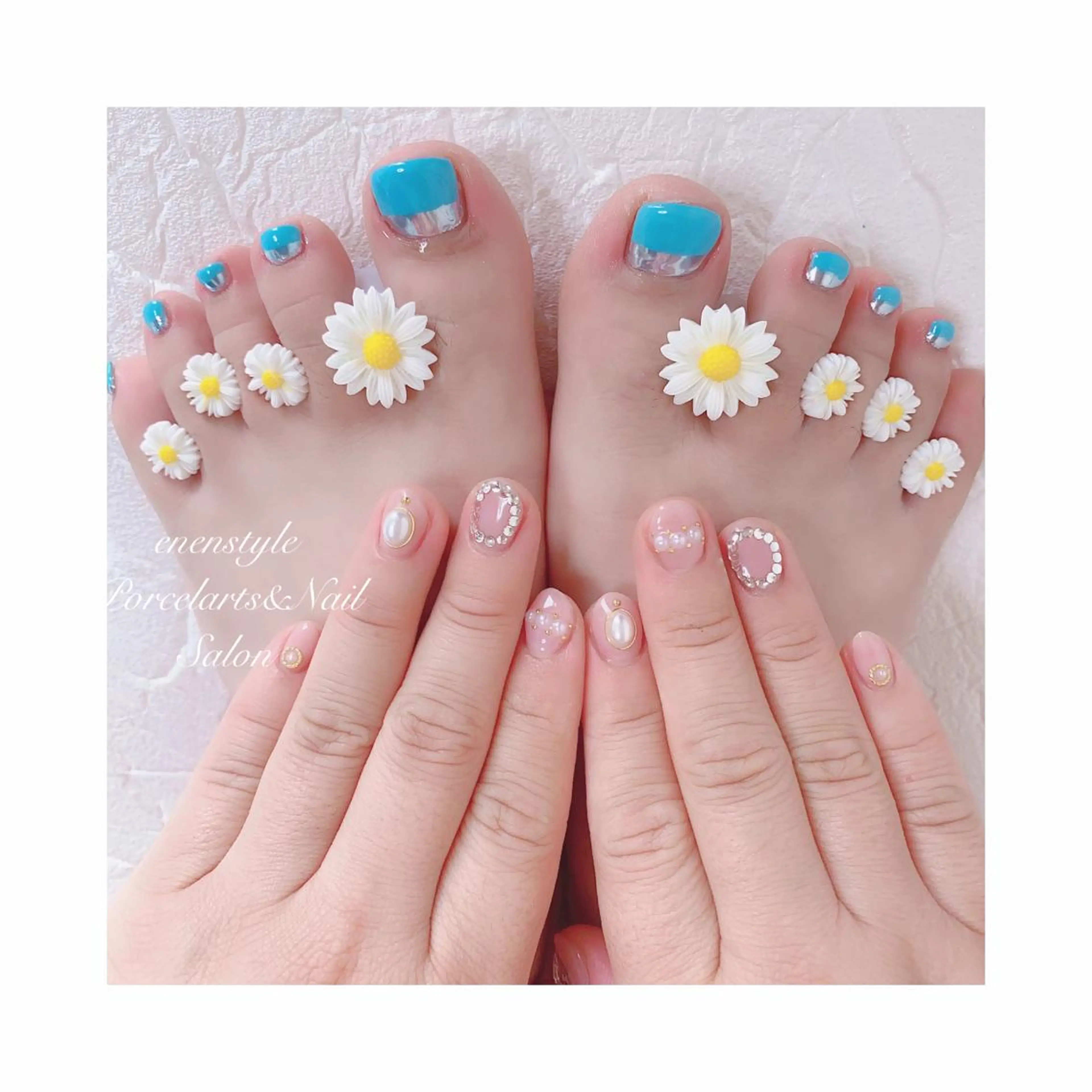 ミディアム ネイル ジェルネイル ニュアンスネイル オフィスネイル ワンカラーネイル パラジェル 👑enen style👑のネイルデザイン