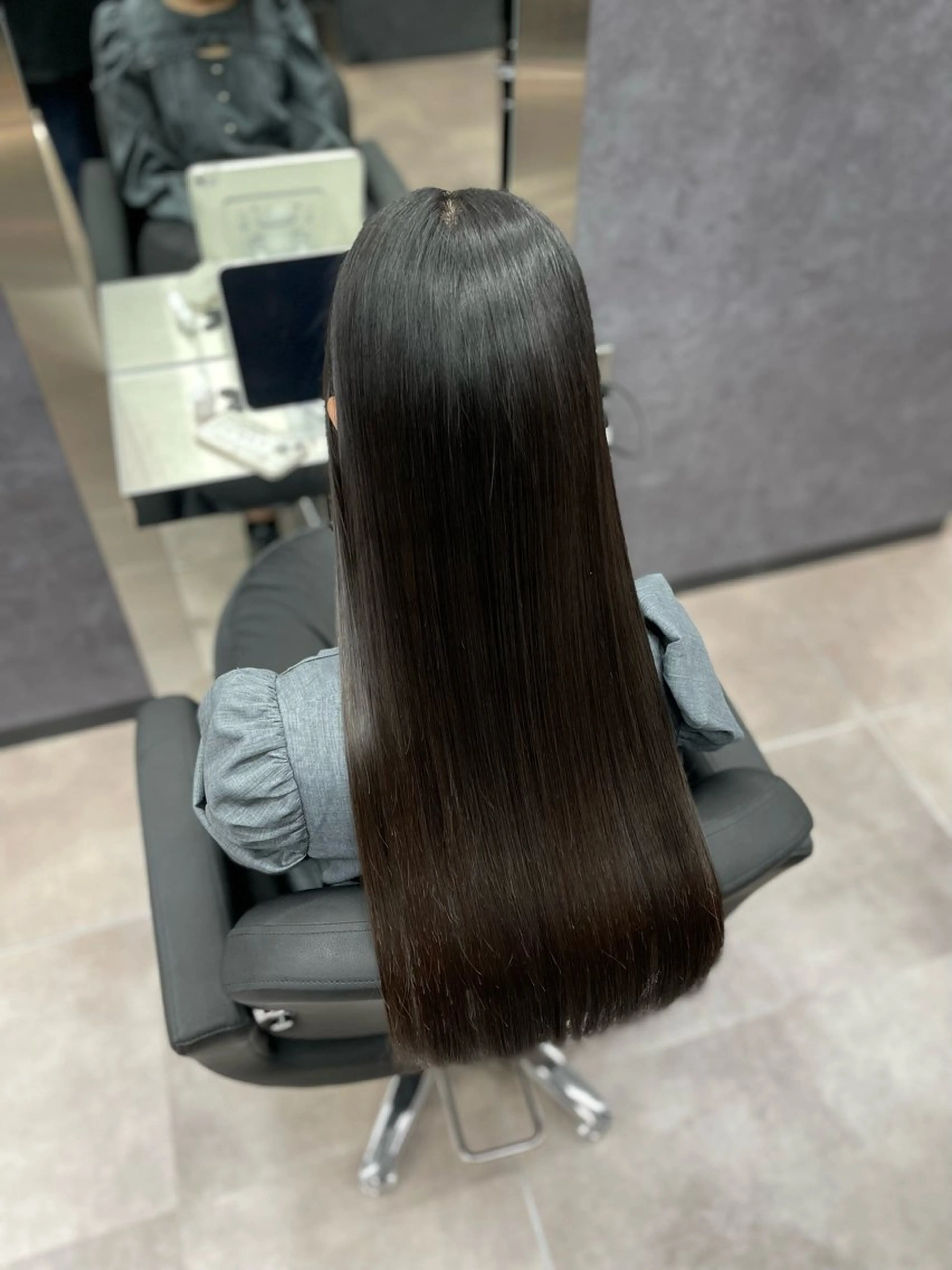 ロング カット ヘアカラー トリートメント CYNTHIADUE 店長｜ IRISUのヘアスタイル