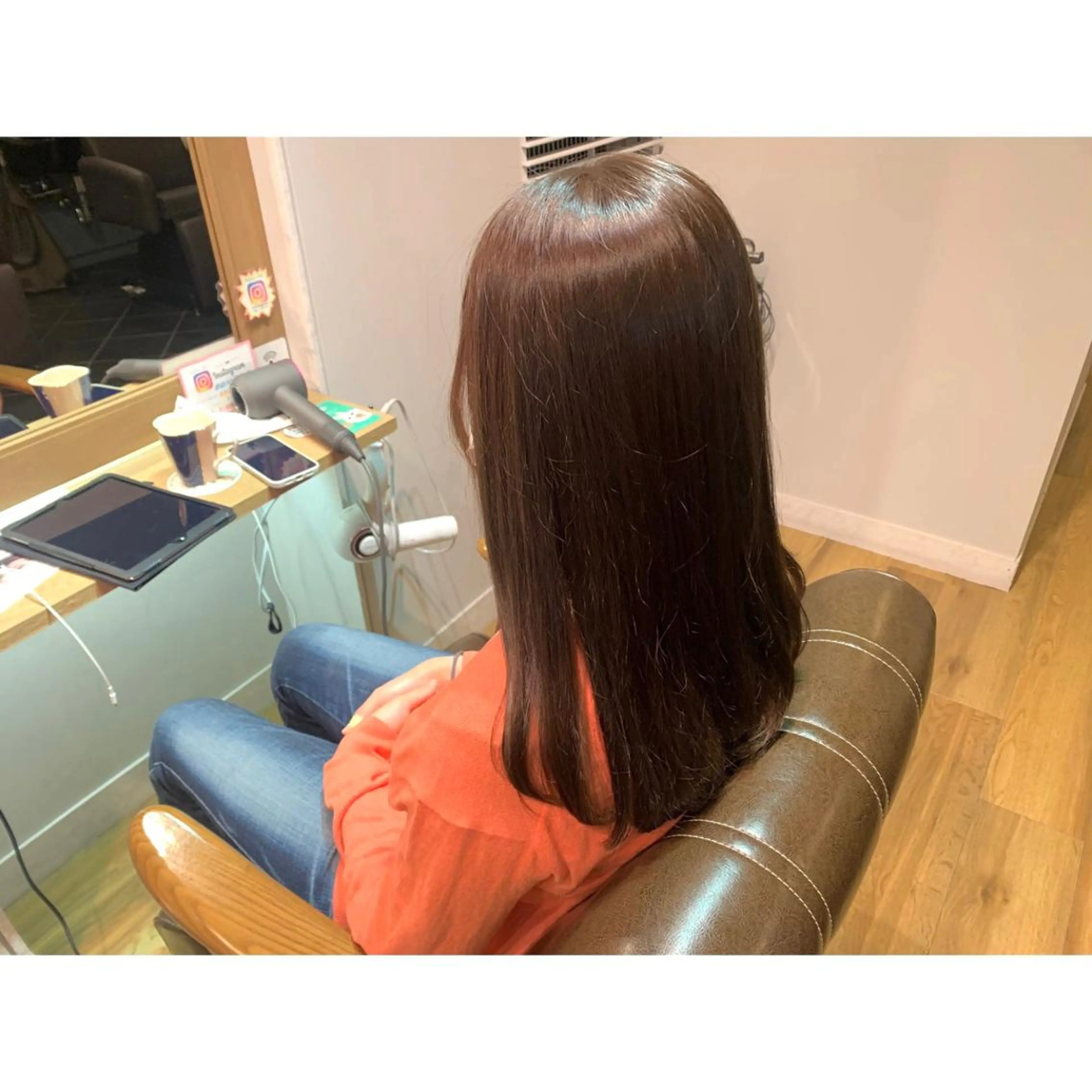 ロング カラー ベージュカラー ヘアカラー トリートメント ツキダテ ユイのヘアスタイル