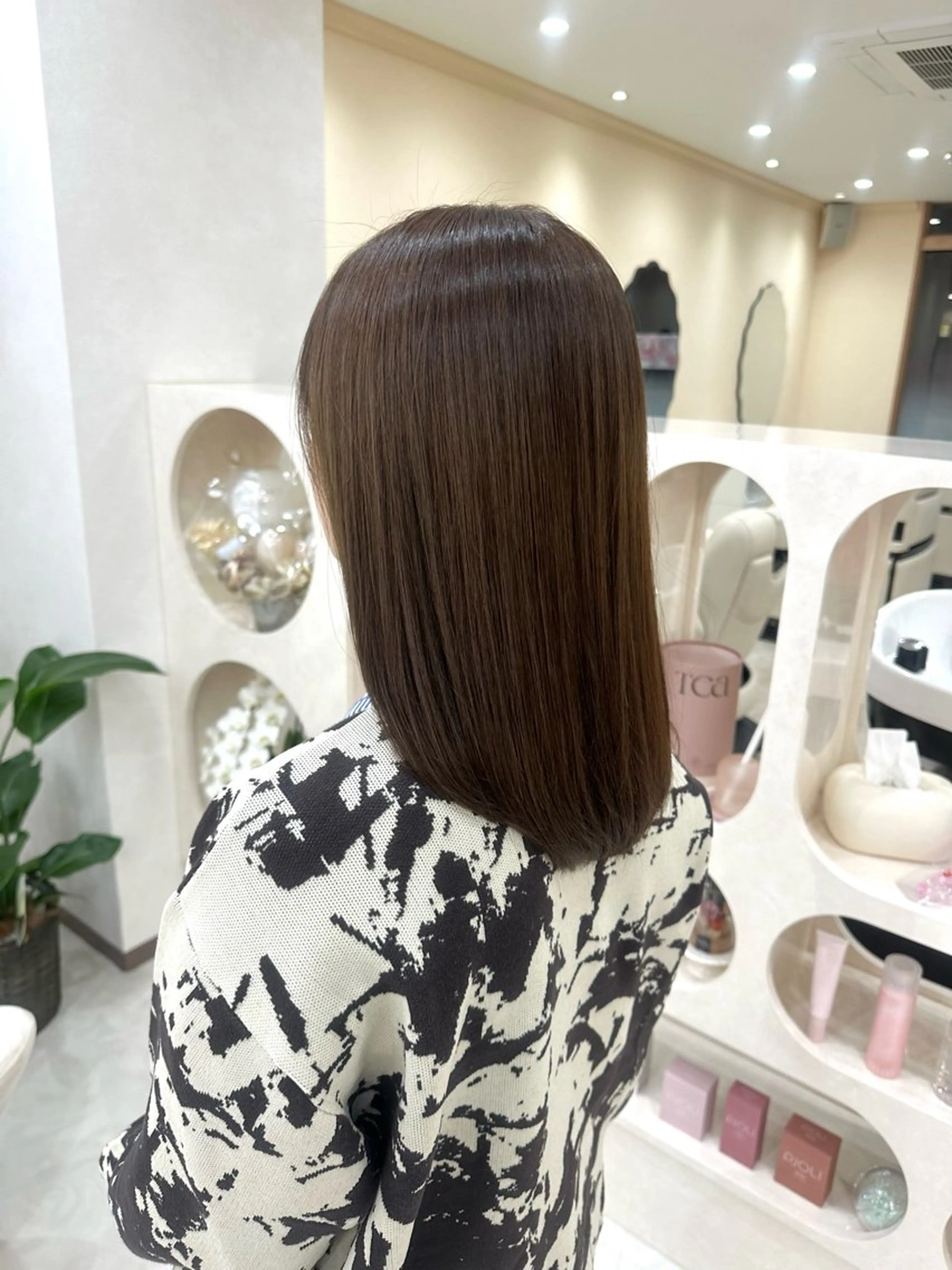 セミロング カラー ブラウンカラー マロンブラウン カット ヘアカラー トリートメント アッシュカラーやアレ ンジ得意🌿RIKOのヘアスタイル