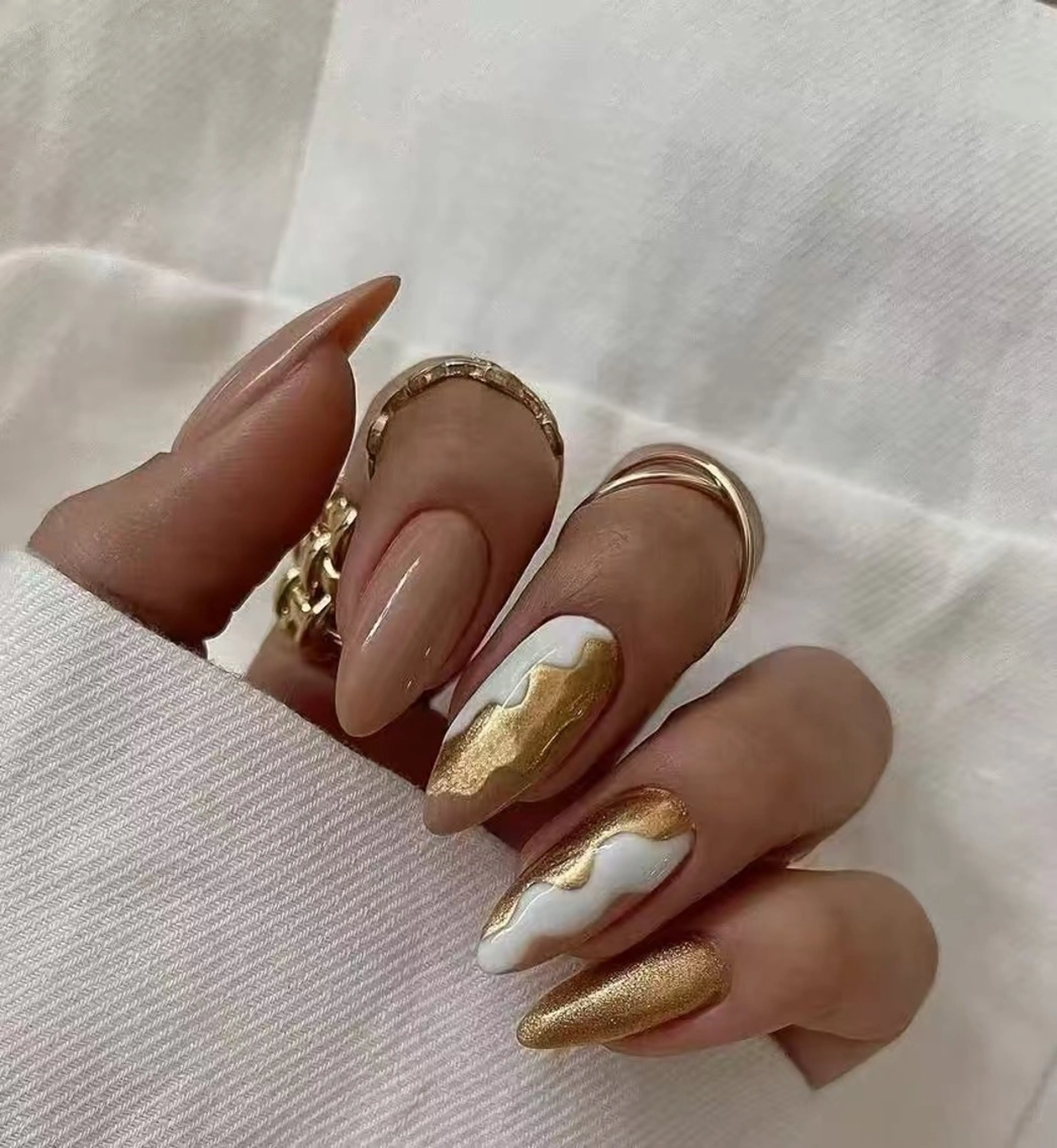 ネイル オーロラネイル フラワーネイル フットネイル フレンチネイル ジェルネイル ハンドネイル Oomiya 服部のネイルデザイン