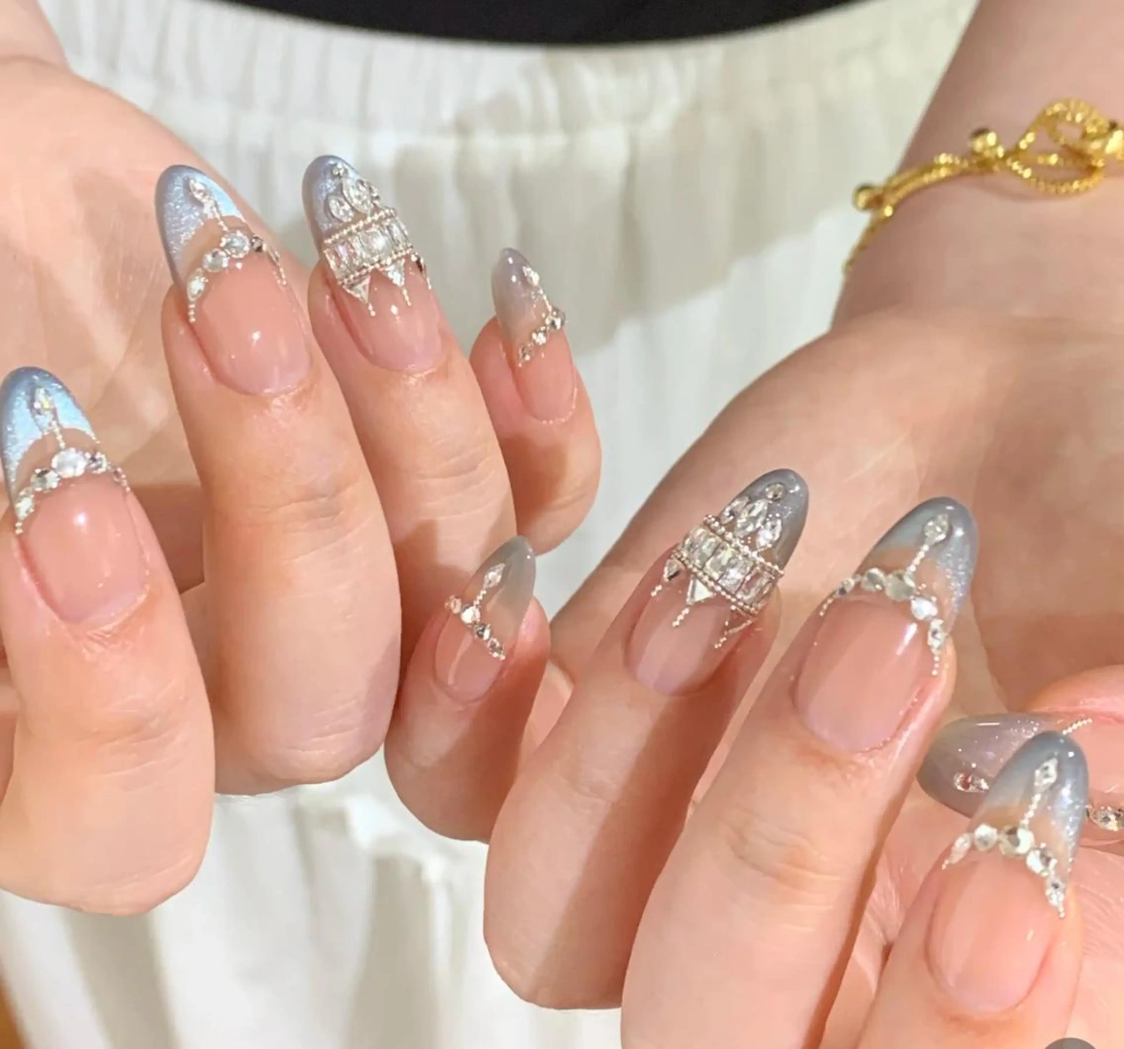 ネイル ハンドネイル エリ🫧 nail池袋東口のネイルデザイン