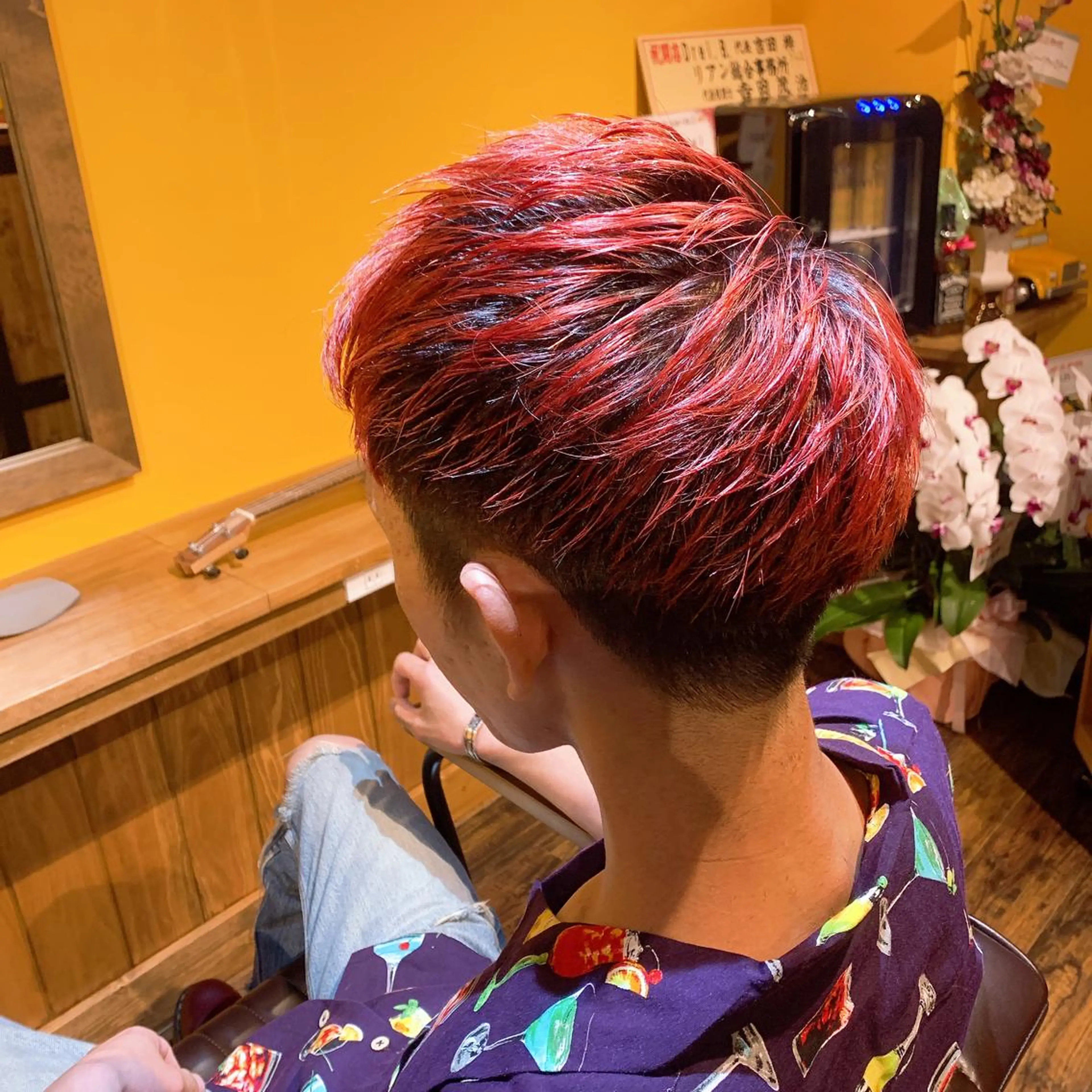 ショート カラー メンズ ヨシダ アズサのヘアスタイル