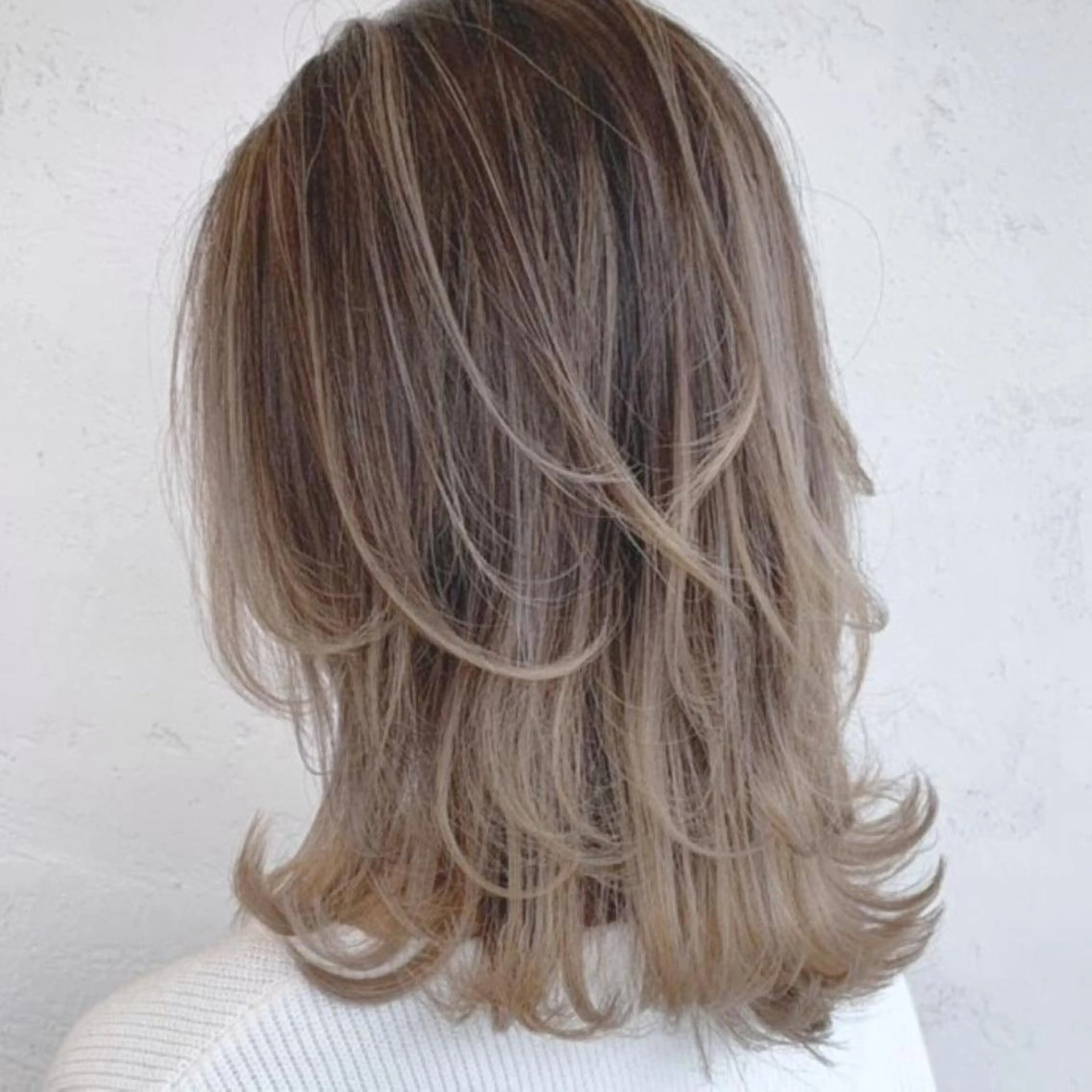 カラー パーマ ヘアアレンジ セミロング カット トリートメント ITbyALBUM 藤沢店のヘアスタイル