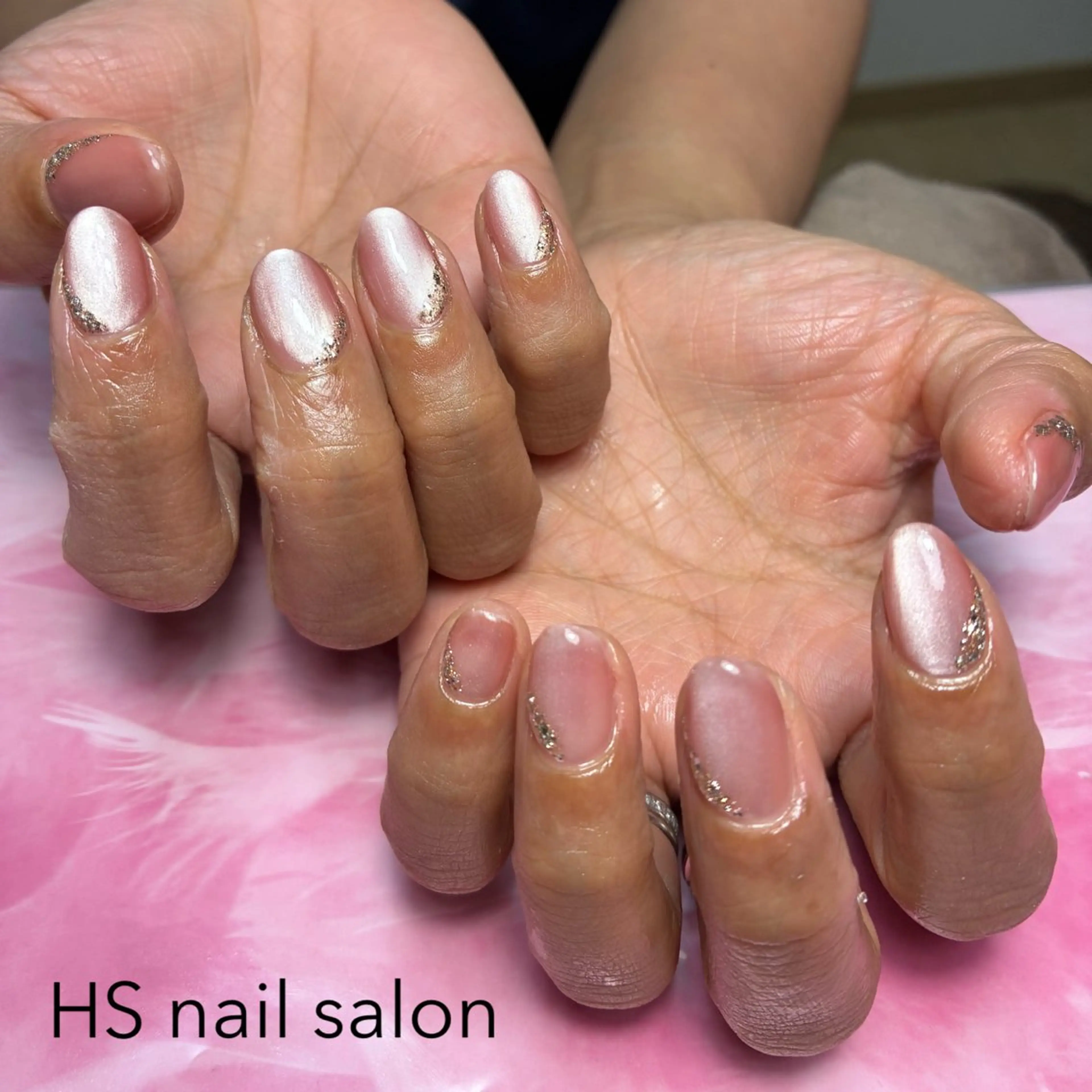 ミディアム hs nail salonのネイルデザイン