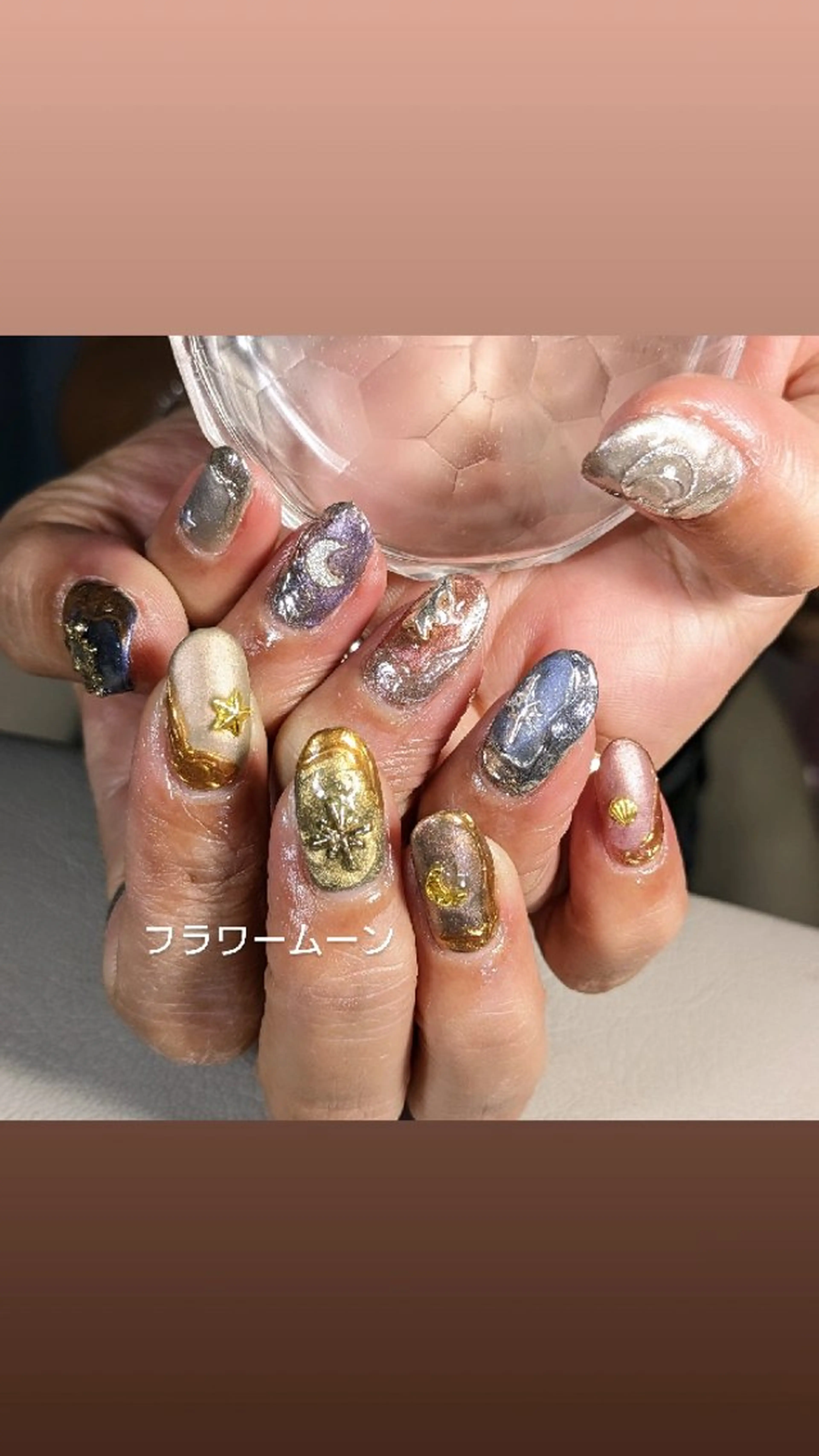 ネイル ハンドネイル ハンドケア フラワー ムーンのネイルデザイン