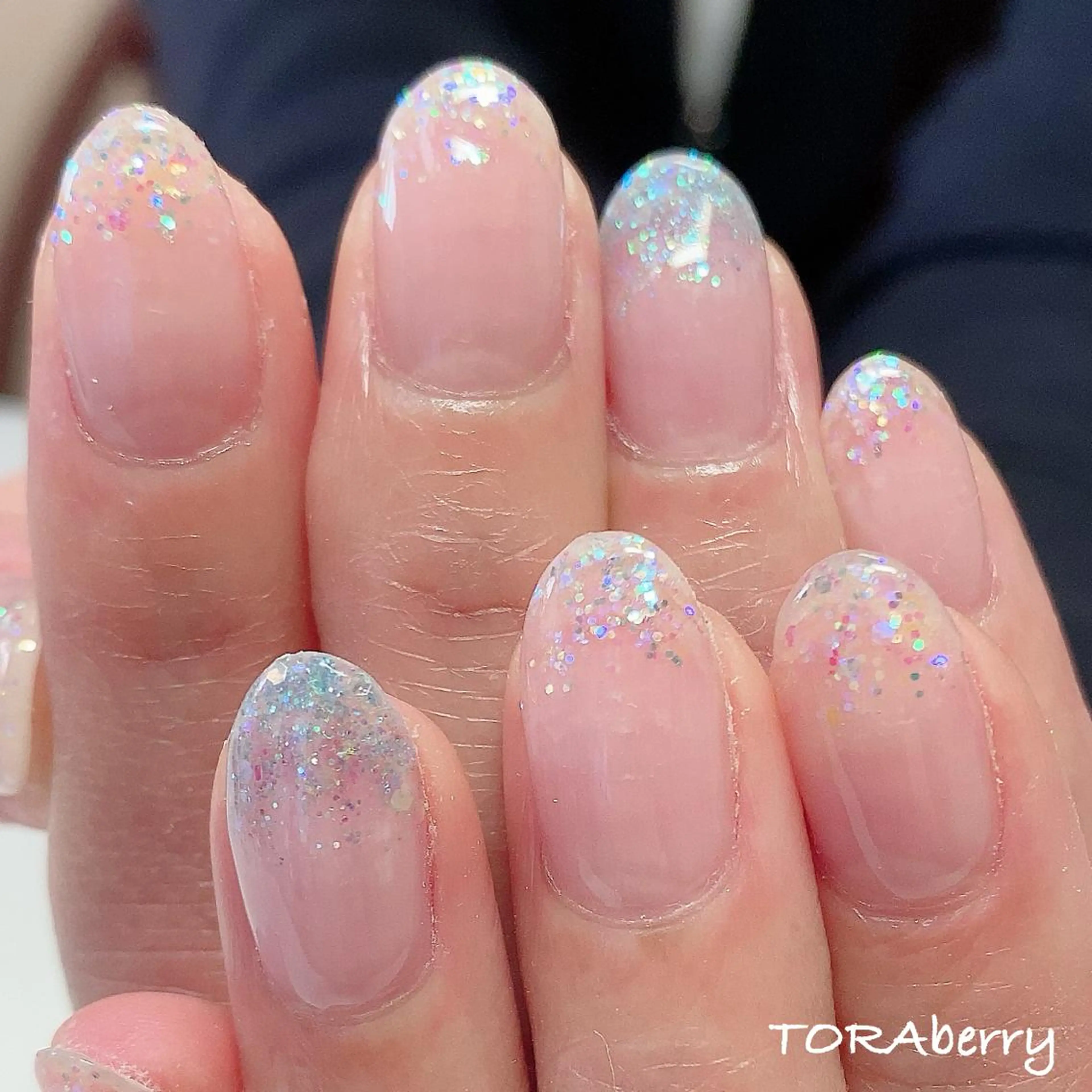 ネイル ラメ(グリッター) ラメグラデーション ハンドネイル ネイリスト なつみのネイルデザイン