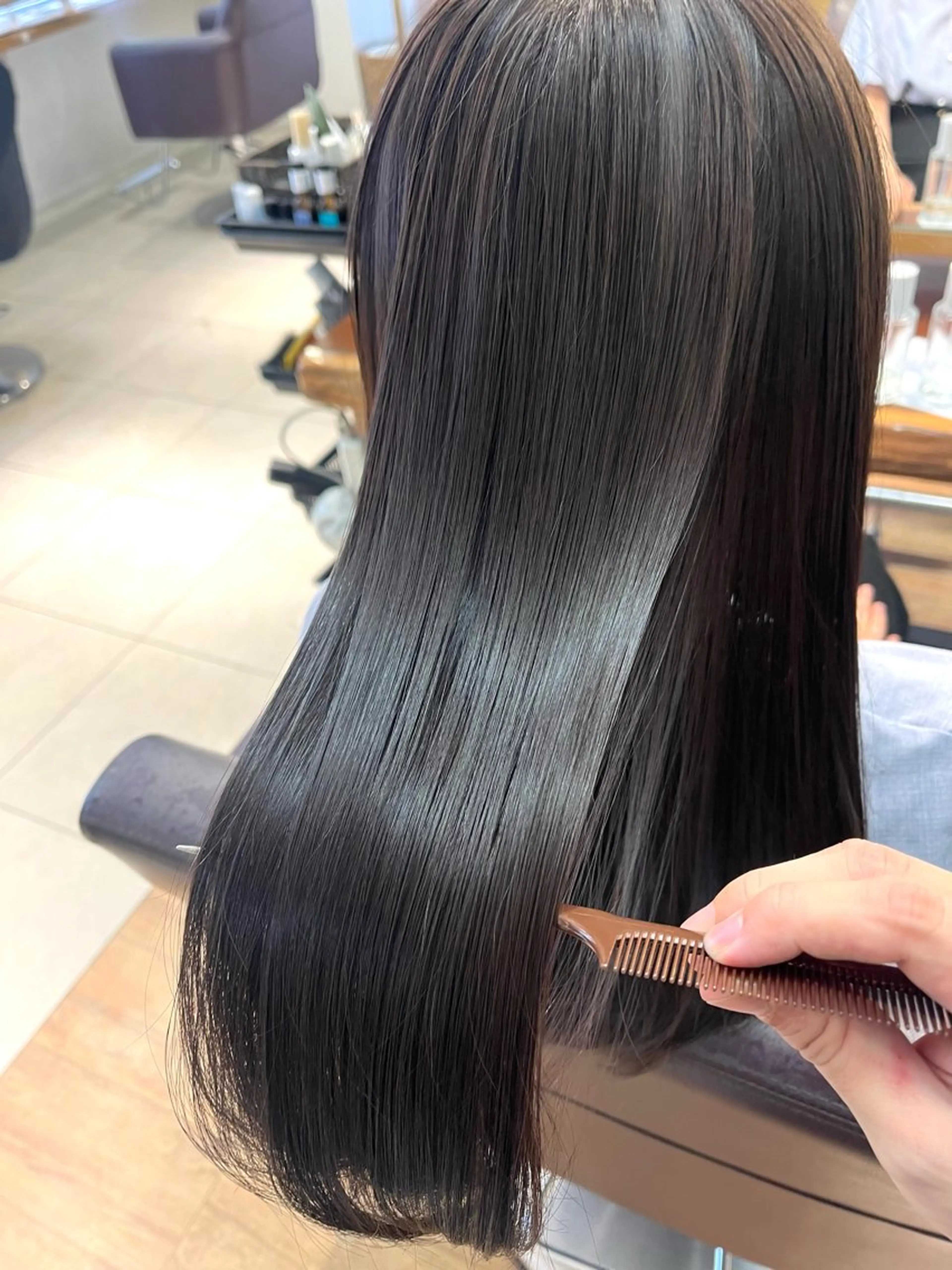 ロング カラー 髪質改善 トリートメント ヘアカラー トリートメント 透明感カラー/ 髪質改善/レイヤーのヘアスタイル