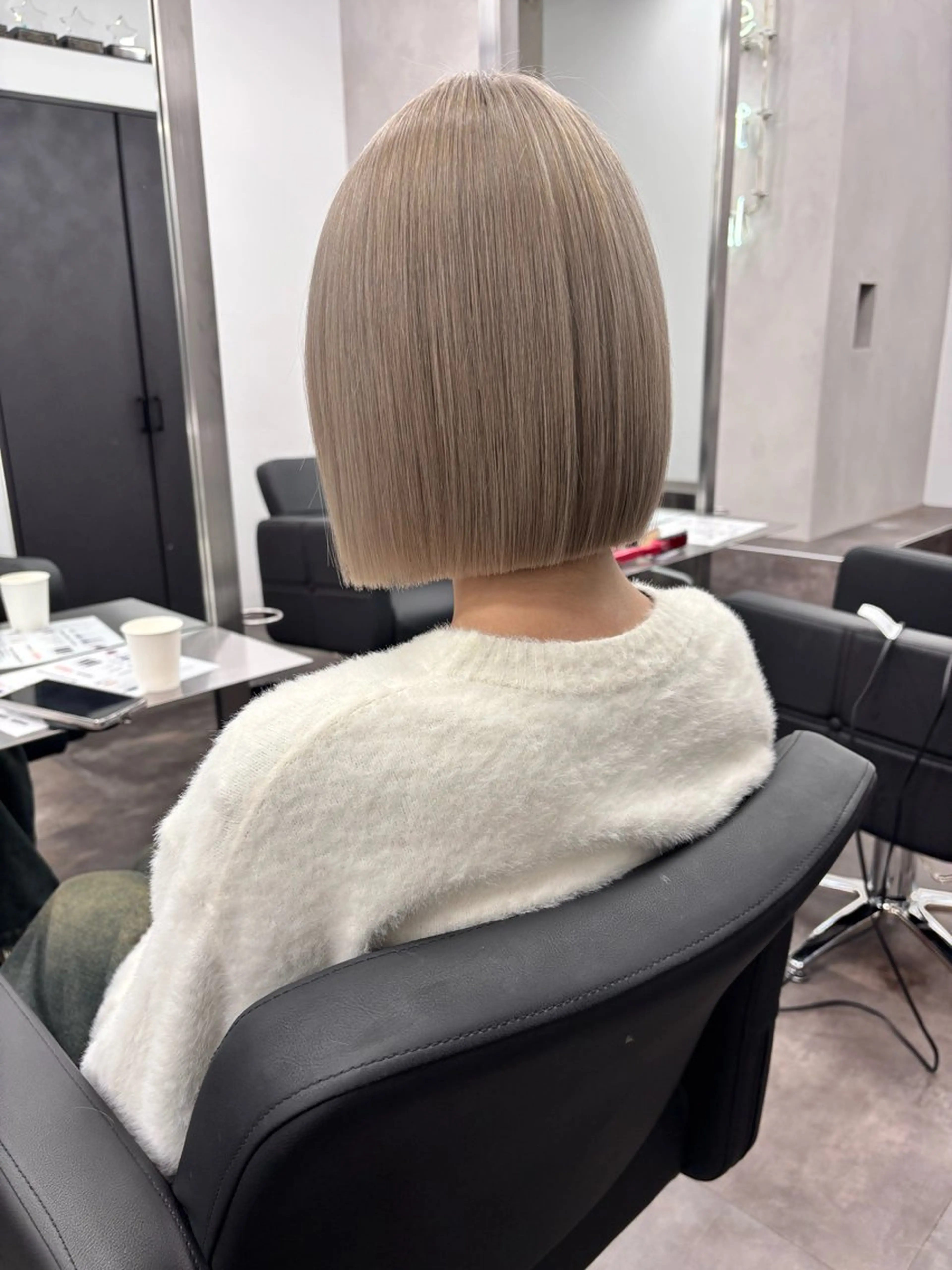 ミディアム 切りっぱなしボブ ボブ ゲンキ /ウルフカットのヘアスタイル