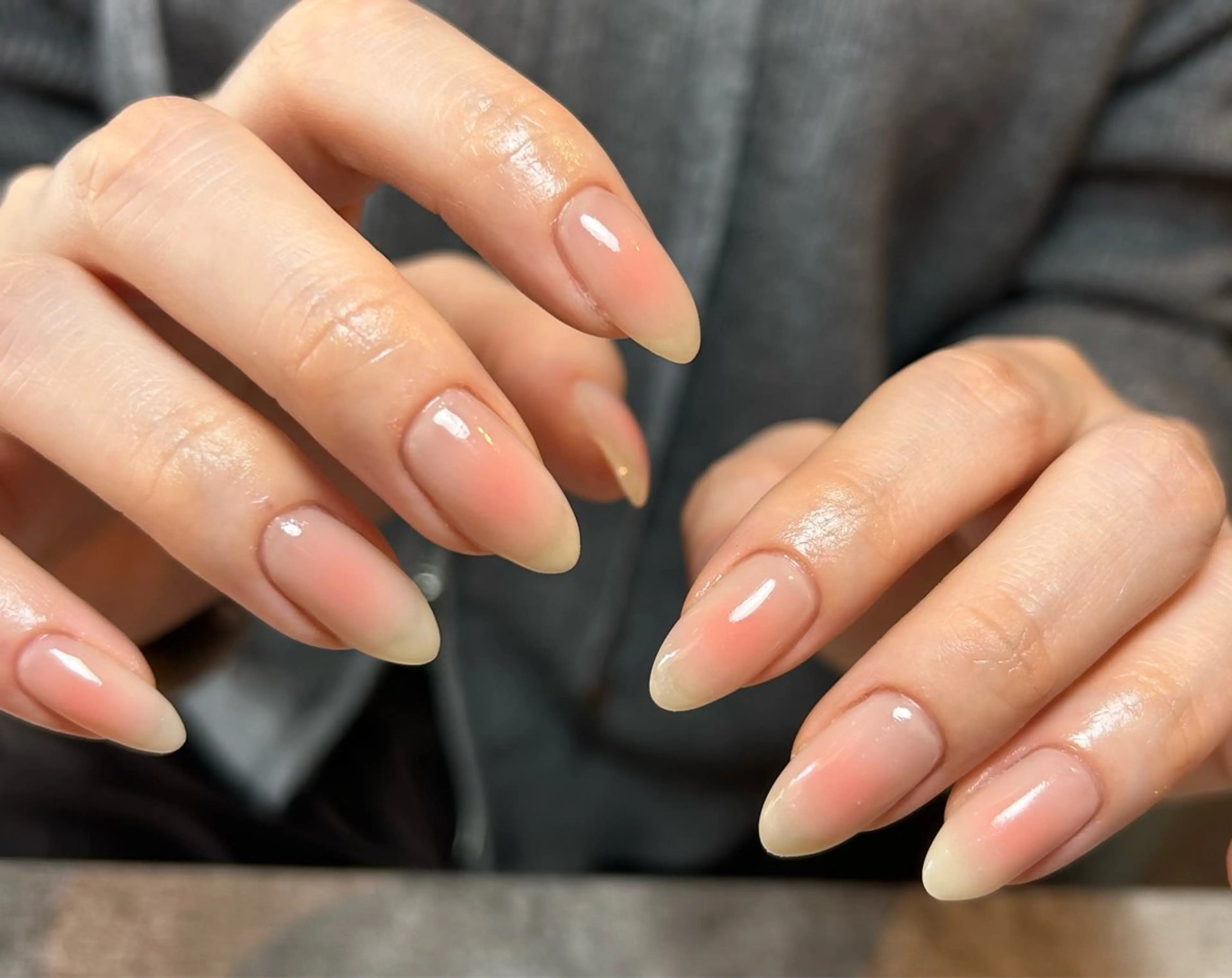 ネイル ハンドネイル フットネイル 三味 夏生のネイルデザイン